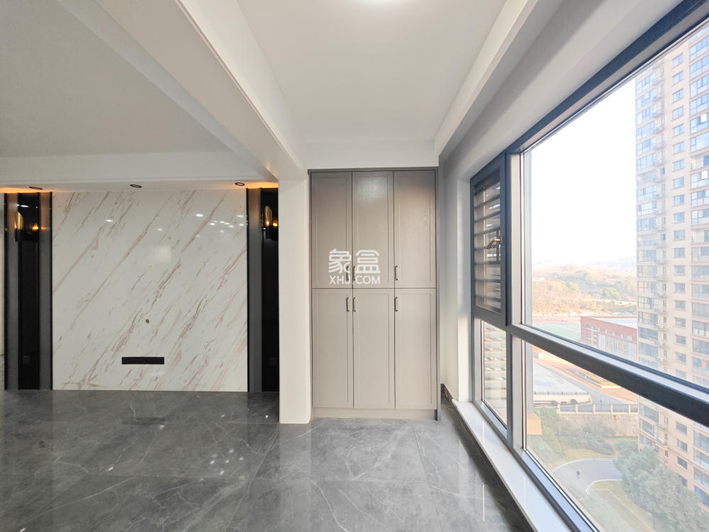 中建嘉和城  3室2厅2卫   112.00万