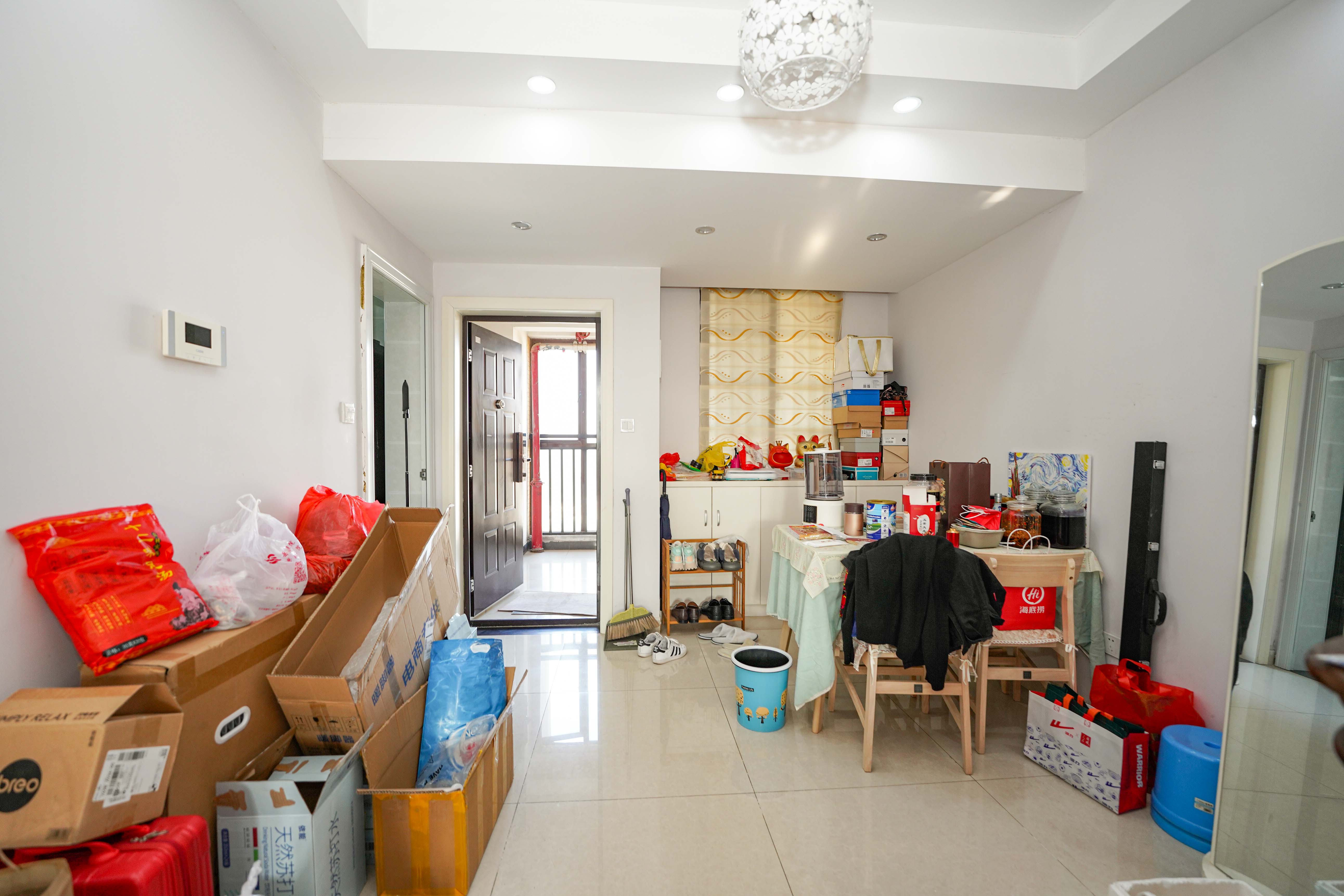 欧莱雅郡 2室1厅1卫 52.0万 欧莱雅郡 2室1厅1卫 52.0万客厅