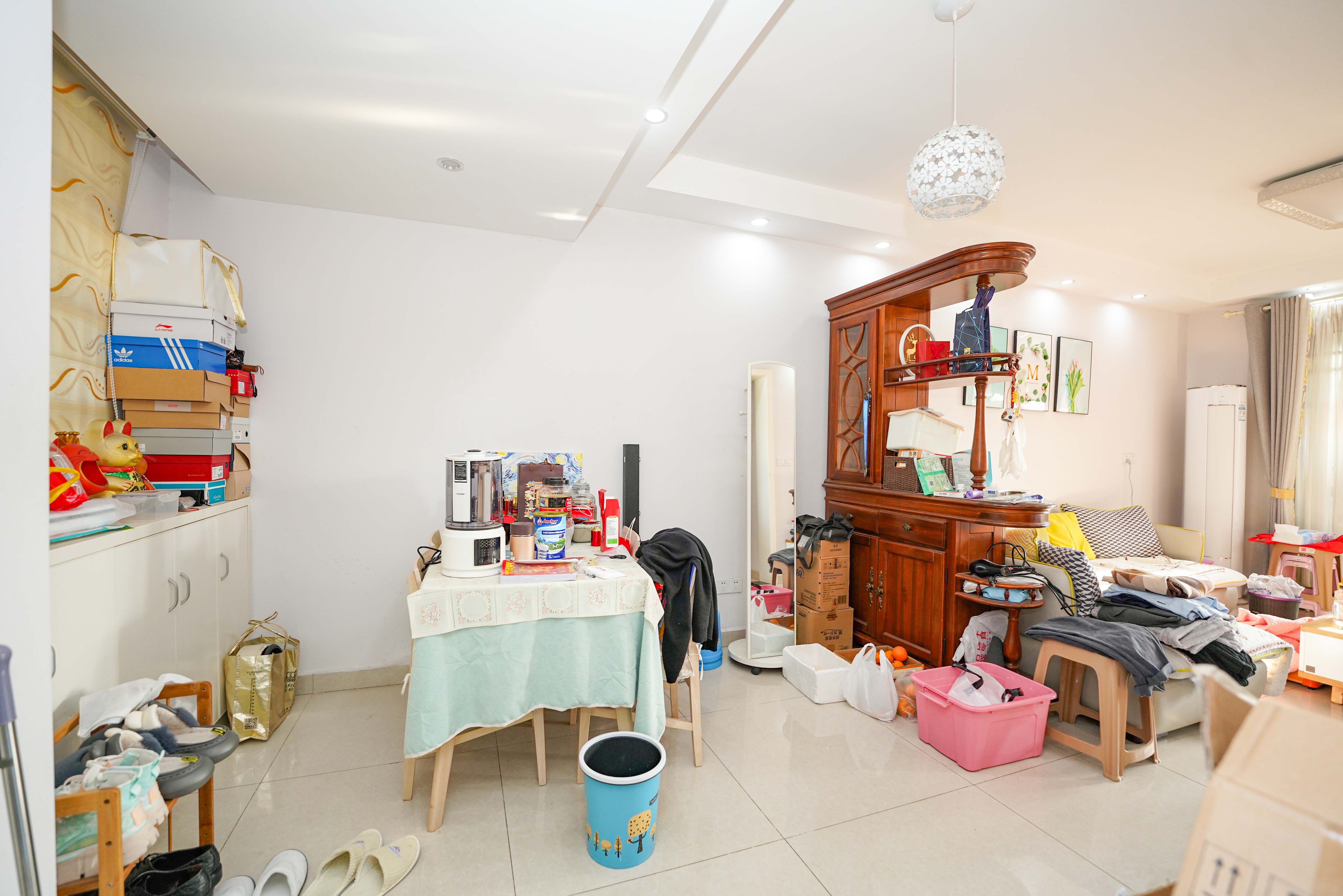 欧莱雅郡 2室1厅1卫 52.0万 欧莱雅郡 2室1厅1卫 52.0万客厅