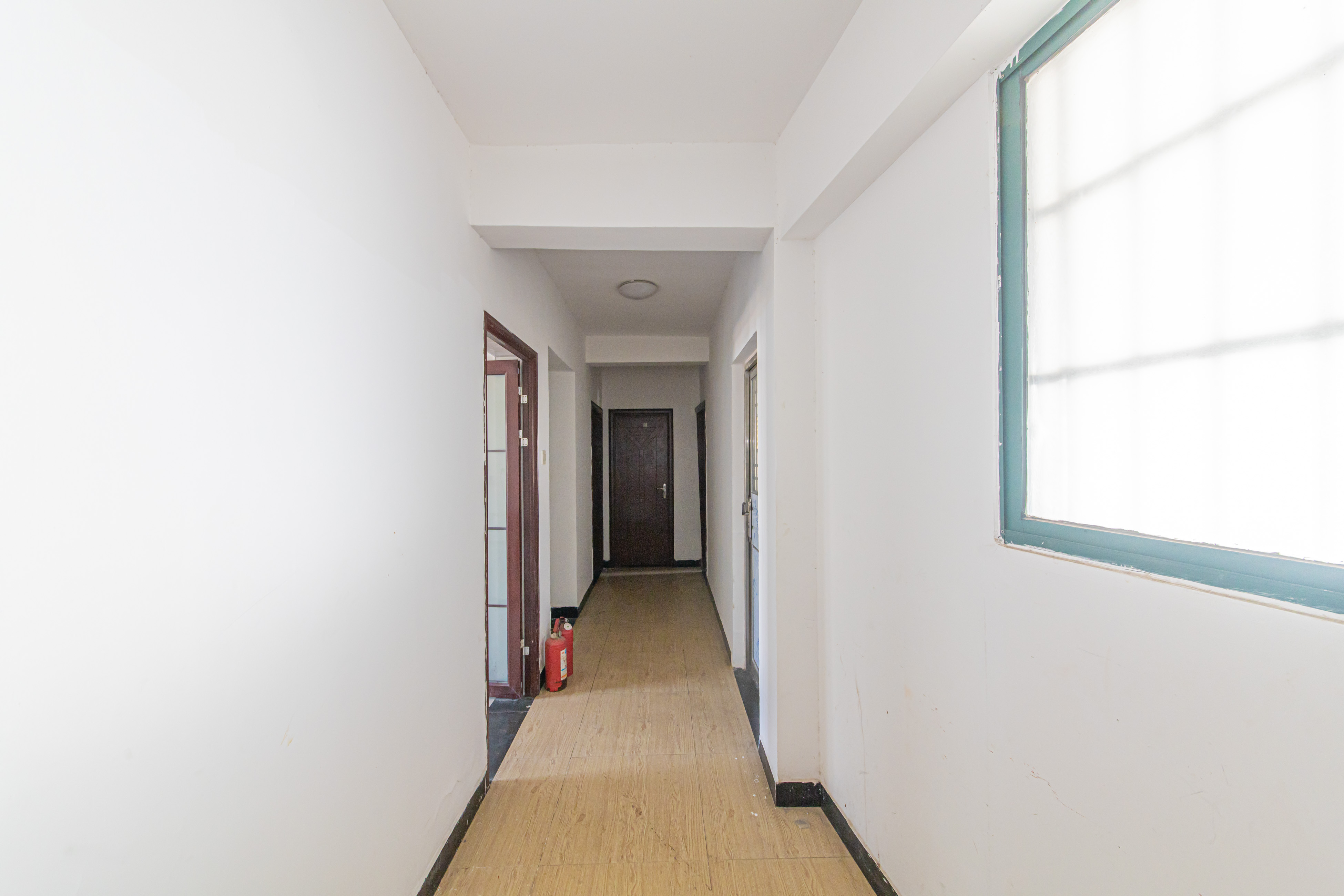 银桂苑 6室2厅1卫 211.8万 银桂苑 6室2厅1卫 211.8万其他