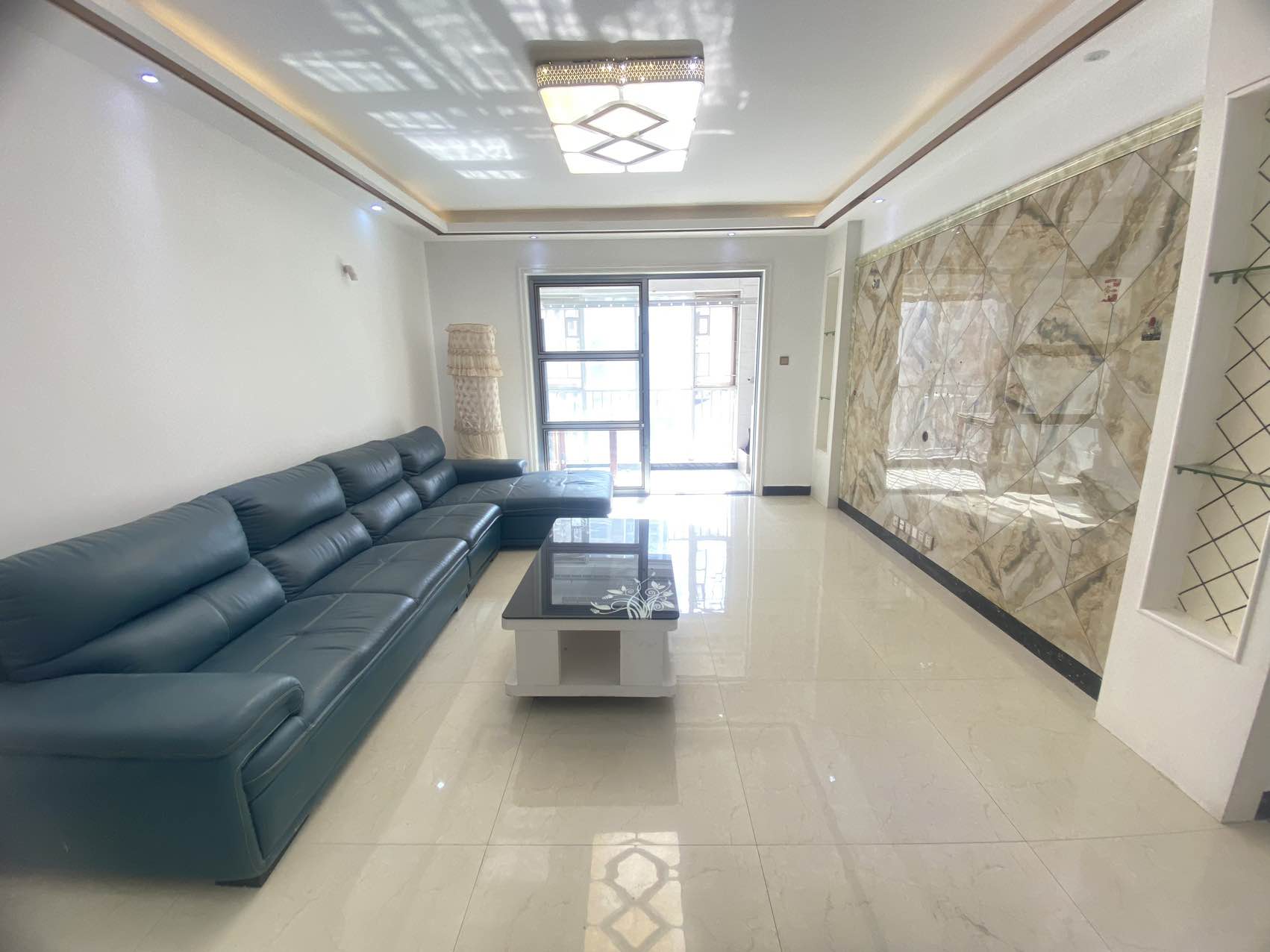 佳兆业金域天下二期 3室2厅2卫 57.8万 佳兆业金域天下二期 3室2厅2卫 57.8万室内图