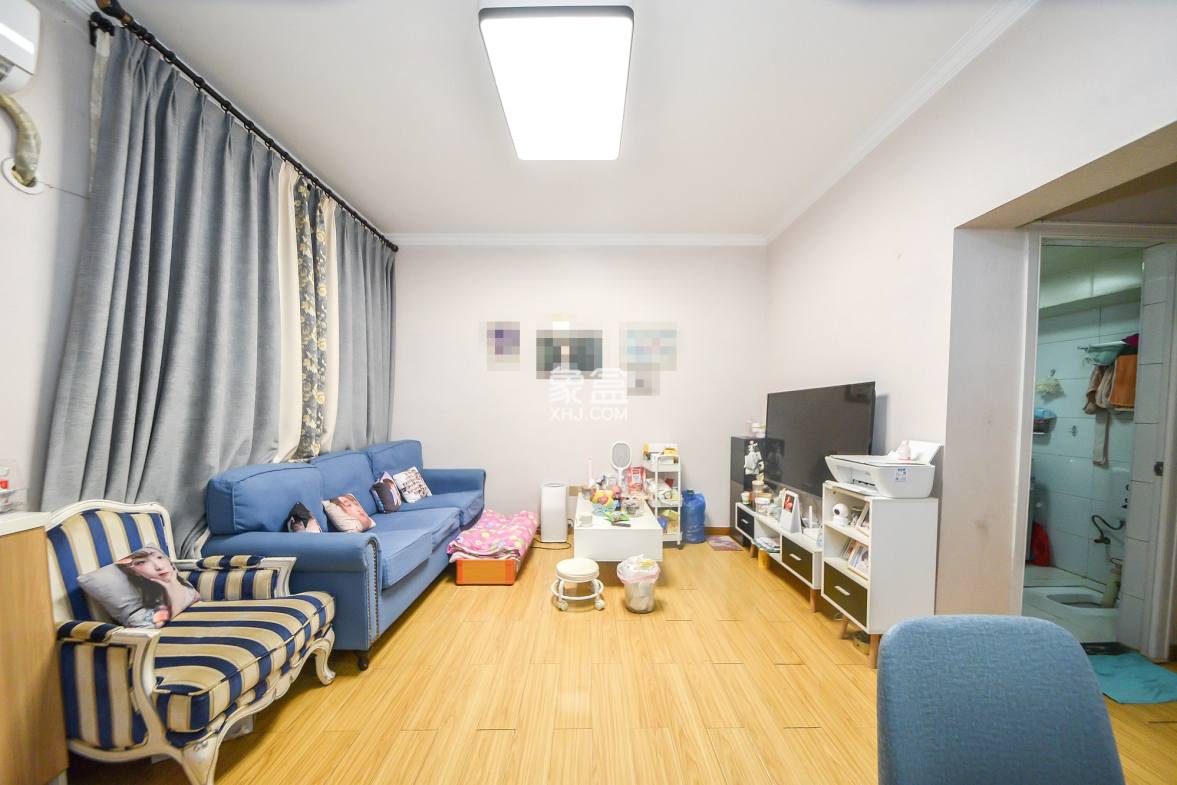 高士居  2室2厅1卫    51.6万 高士居  2室2厅1卫    51.6万客厅