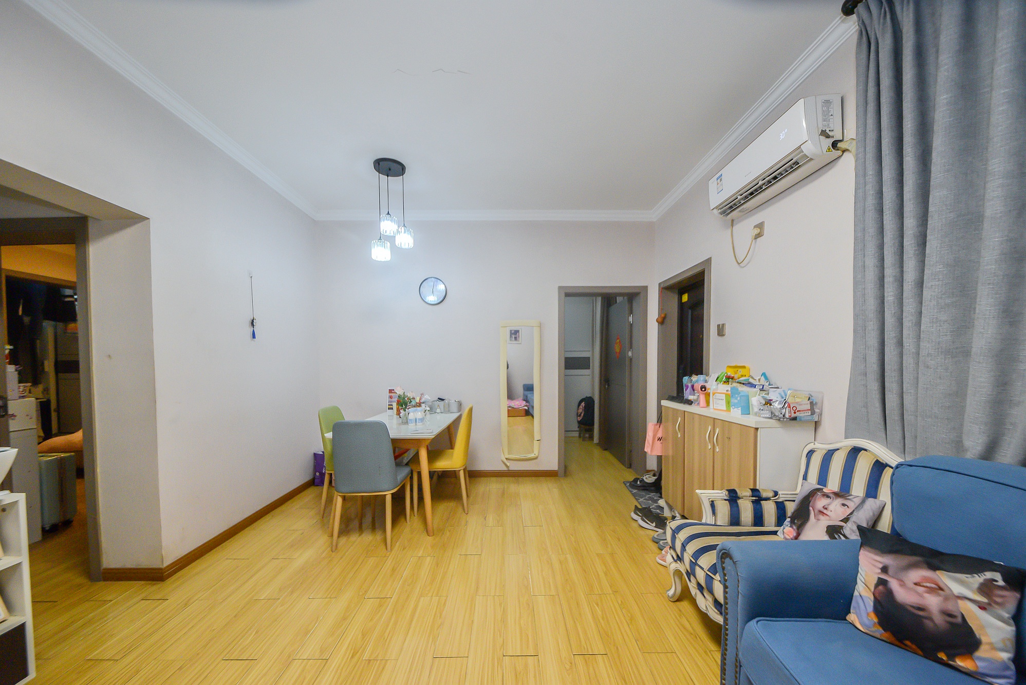 高士居  2室2厅1卫    51.6万 高士居  2室2厅1卫    51.6万客厅