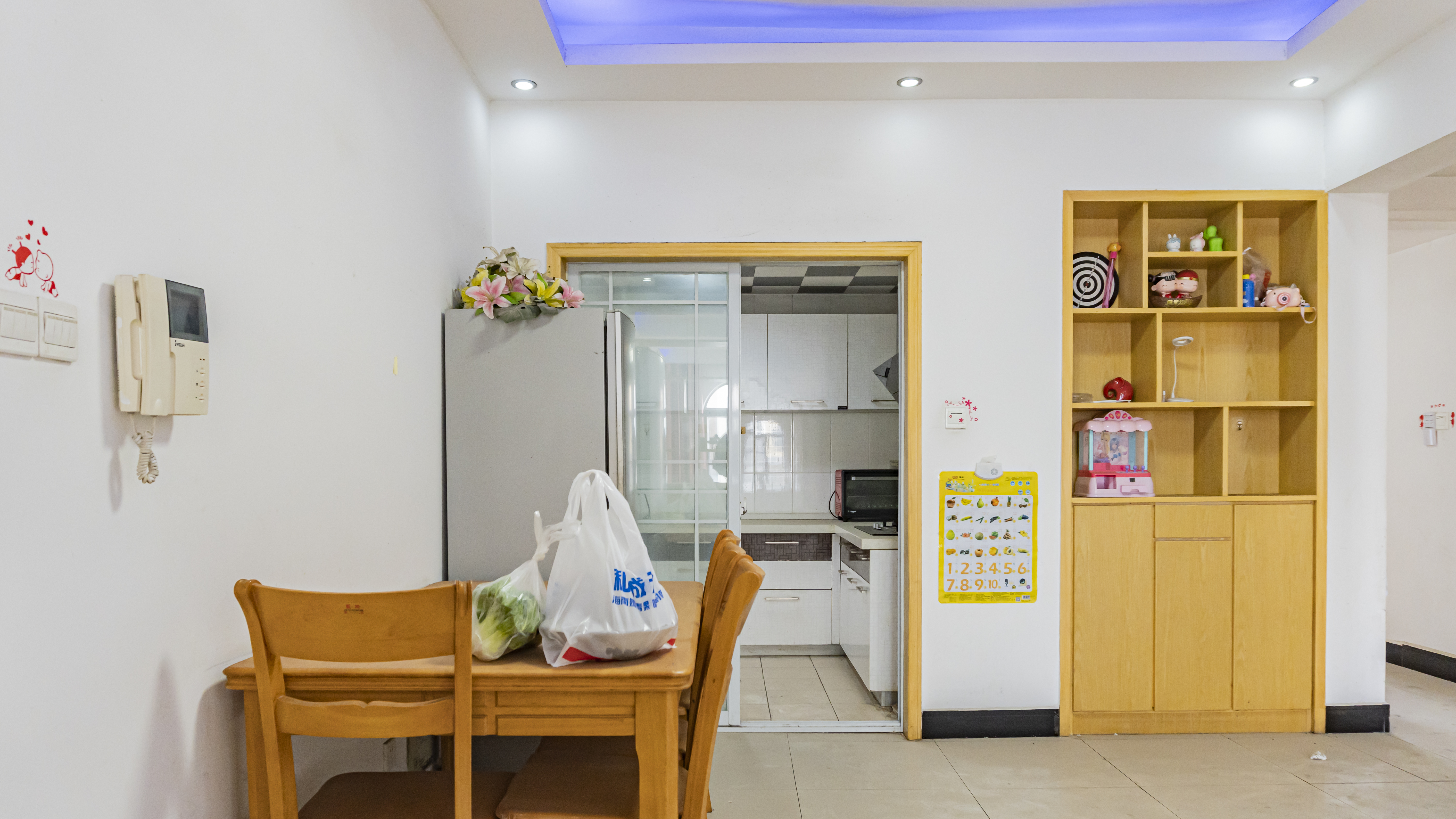 五洲城  5室2厅2卫    42.8万 五洲城  5室2厅2卫    42.8万其他