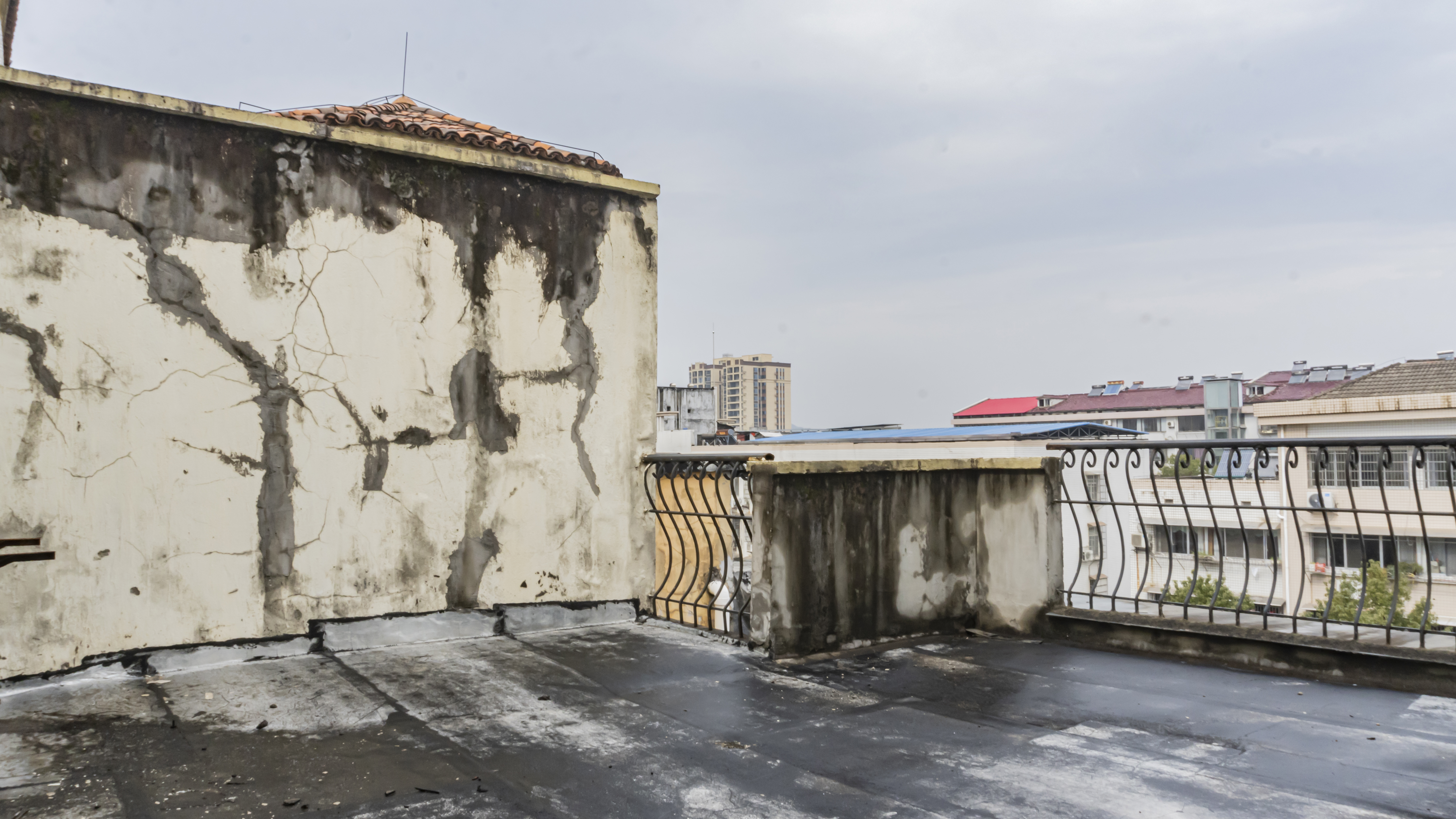 五洲城  5室2厅2卫    42.8万 五洲城  5室2厅2卫    42.8万其他