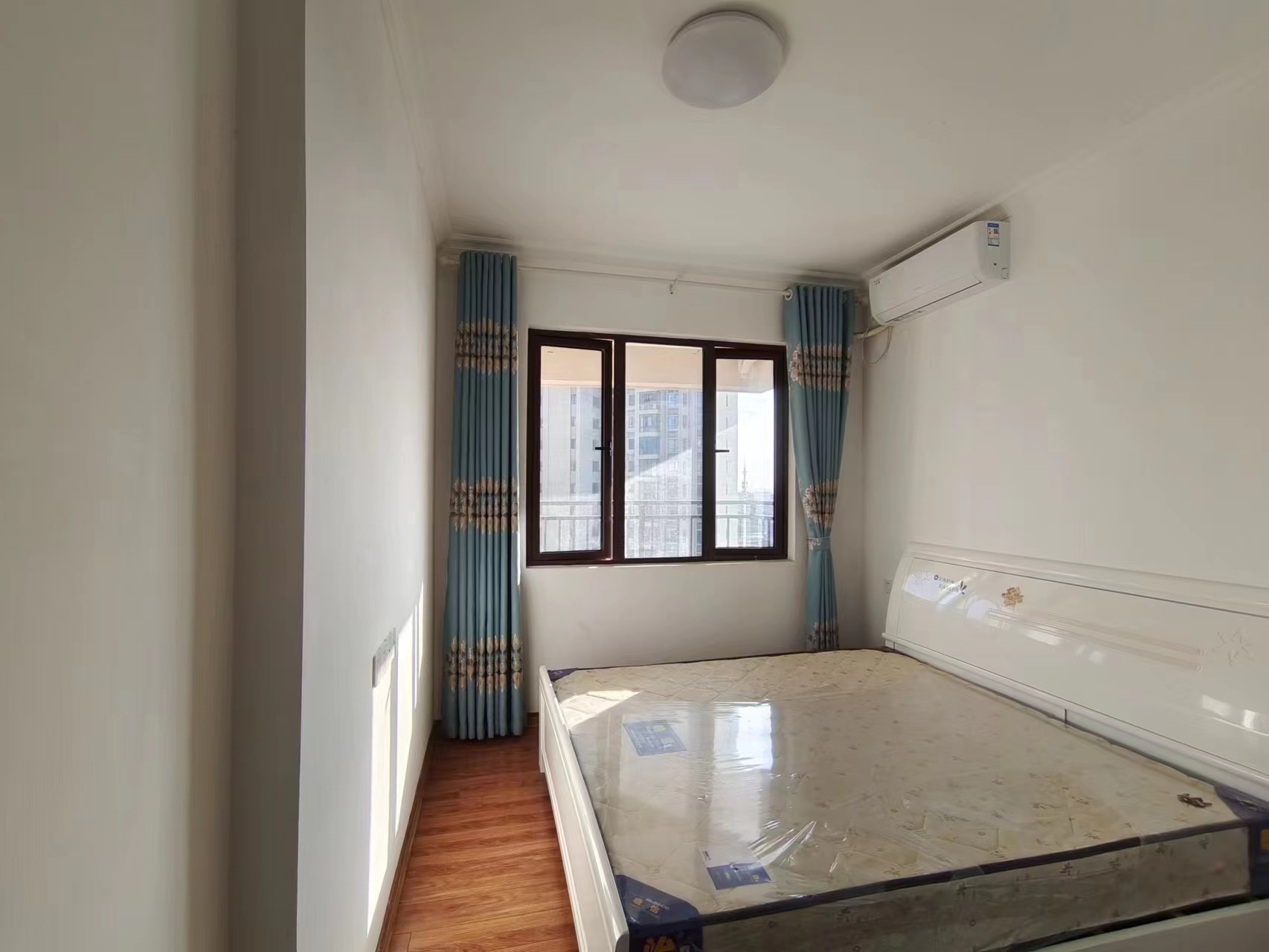 天元区碧桂园 4室2厅2卫 85.80万 天元区碧桂园 4室2厅2卫 85.80万室内图