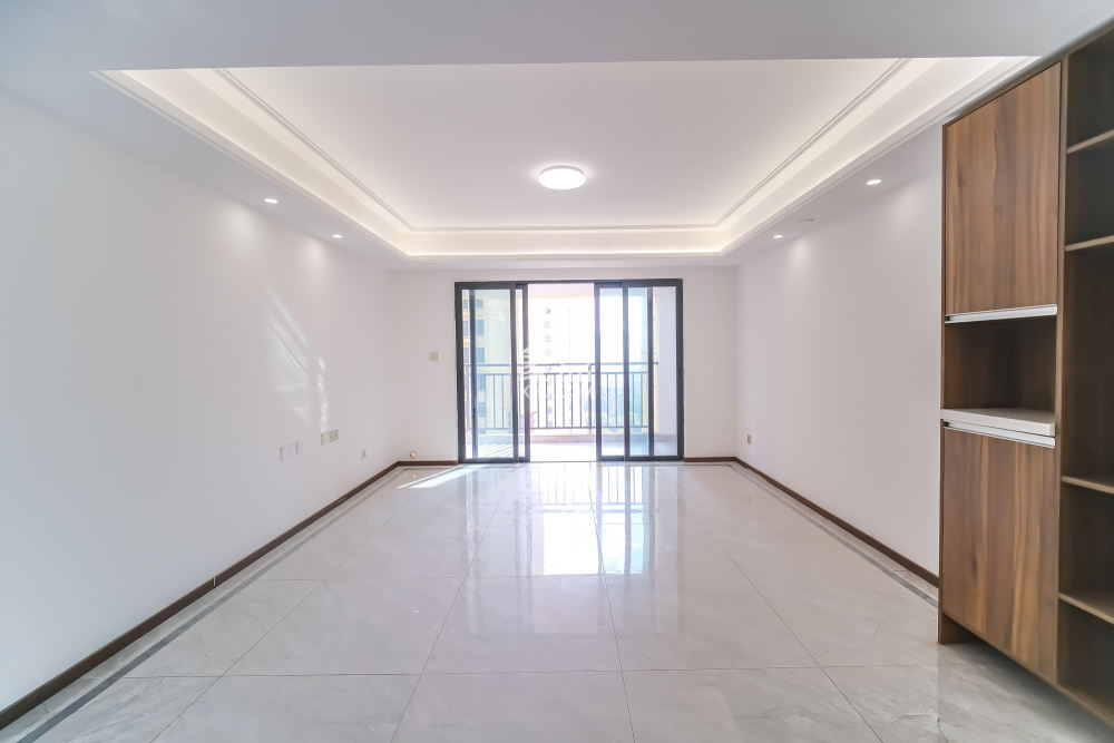 星城春晓  3室2厅2卫    100.0万