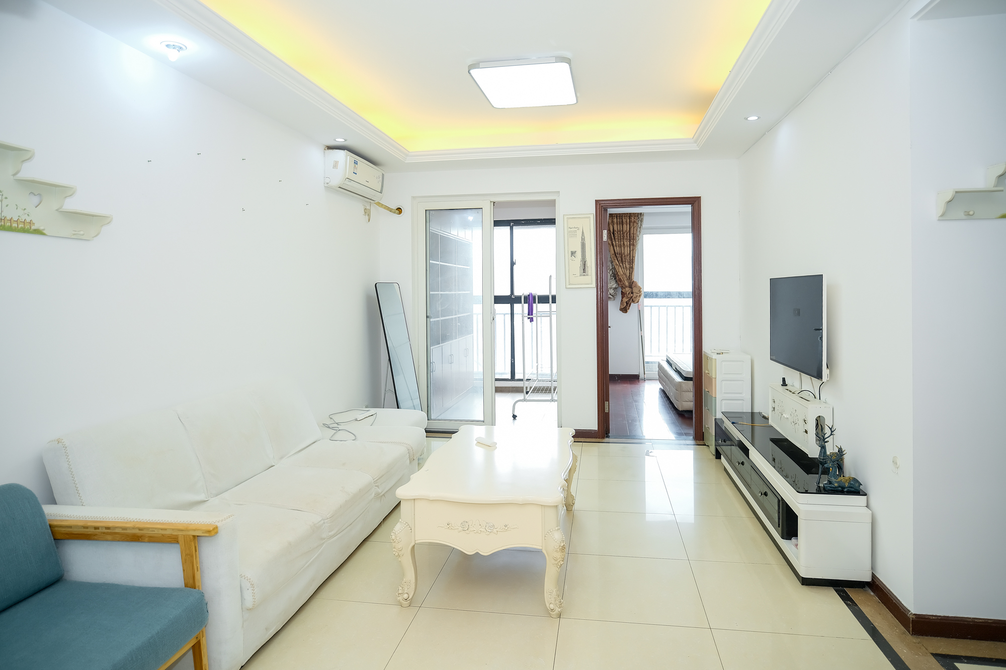 郡原居里 2室1厅1卫 47.8万 郡原居里 2室1厅1卫 47.8万客厅