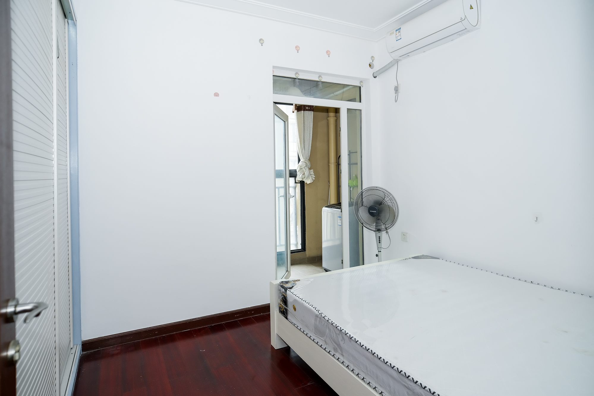 郡原居里 2室1厅1卫 47.8万 郡原居里 2室1厅1卫 47.8万卧室