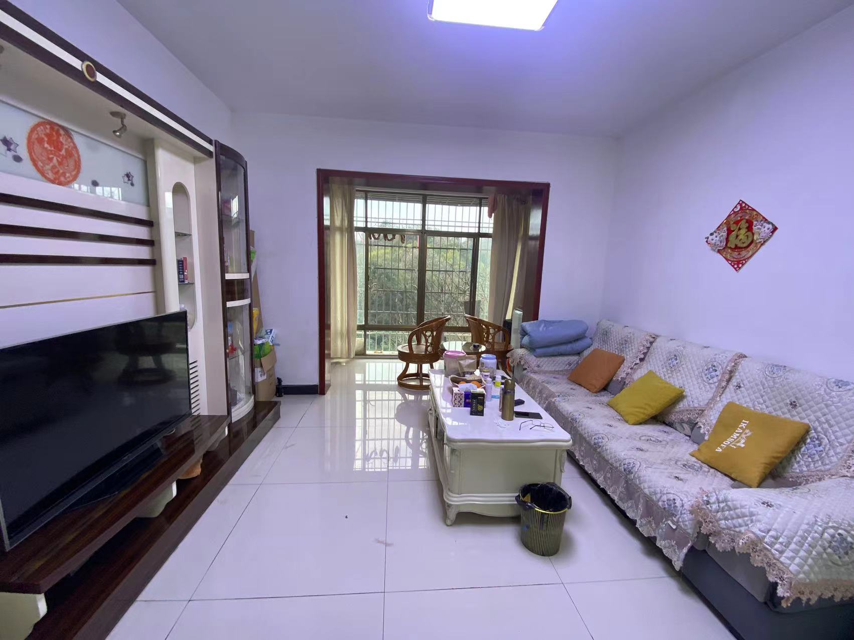 碧玉花园 2室2厅1卫 35.0万 碧玉花园 2室2厅1卫 35.0万室内图