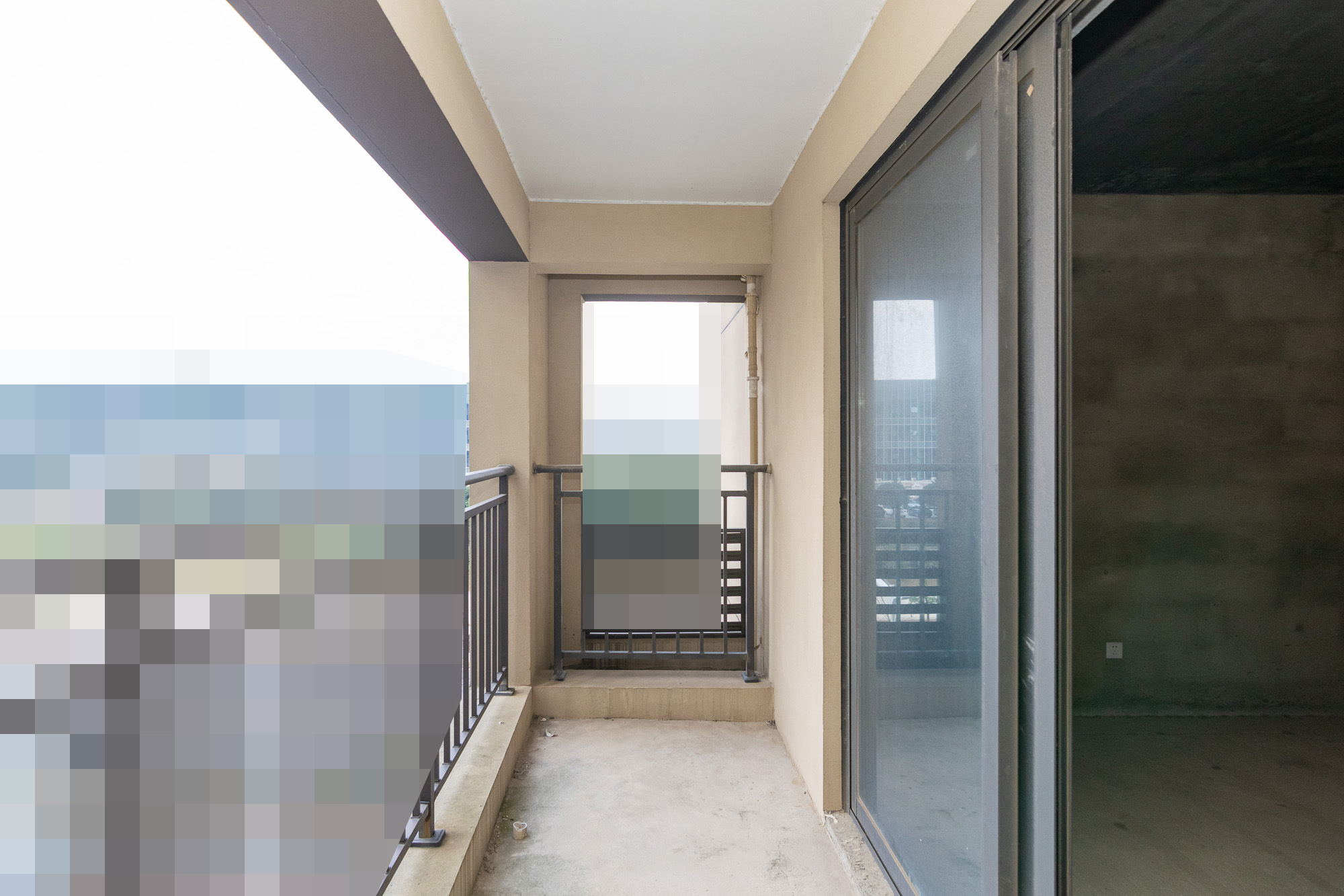 澳海望洲府  3室2厅2卫    88.8万 澳海望洲府  3室2厅2卫    88.8万阳台