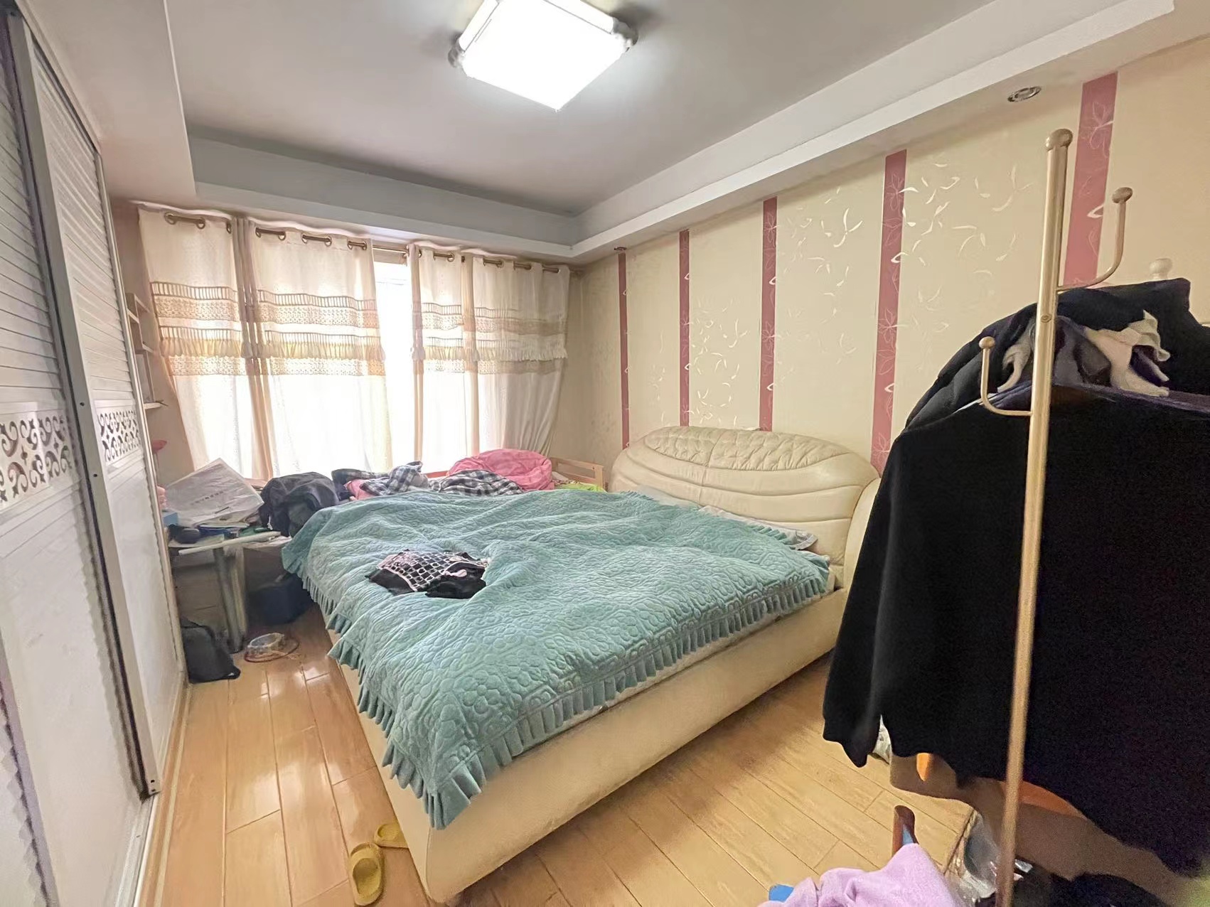 裕景龙苑 3室2厅2卫 49.0万 裕景龙苑 3室2厅2卫 49.0万室内图