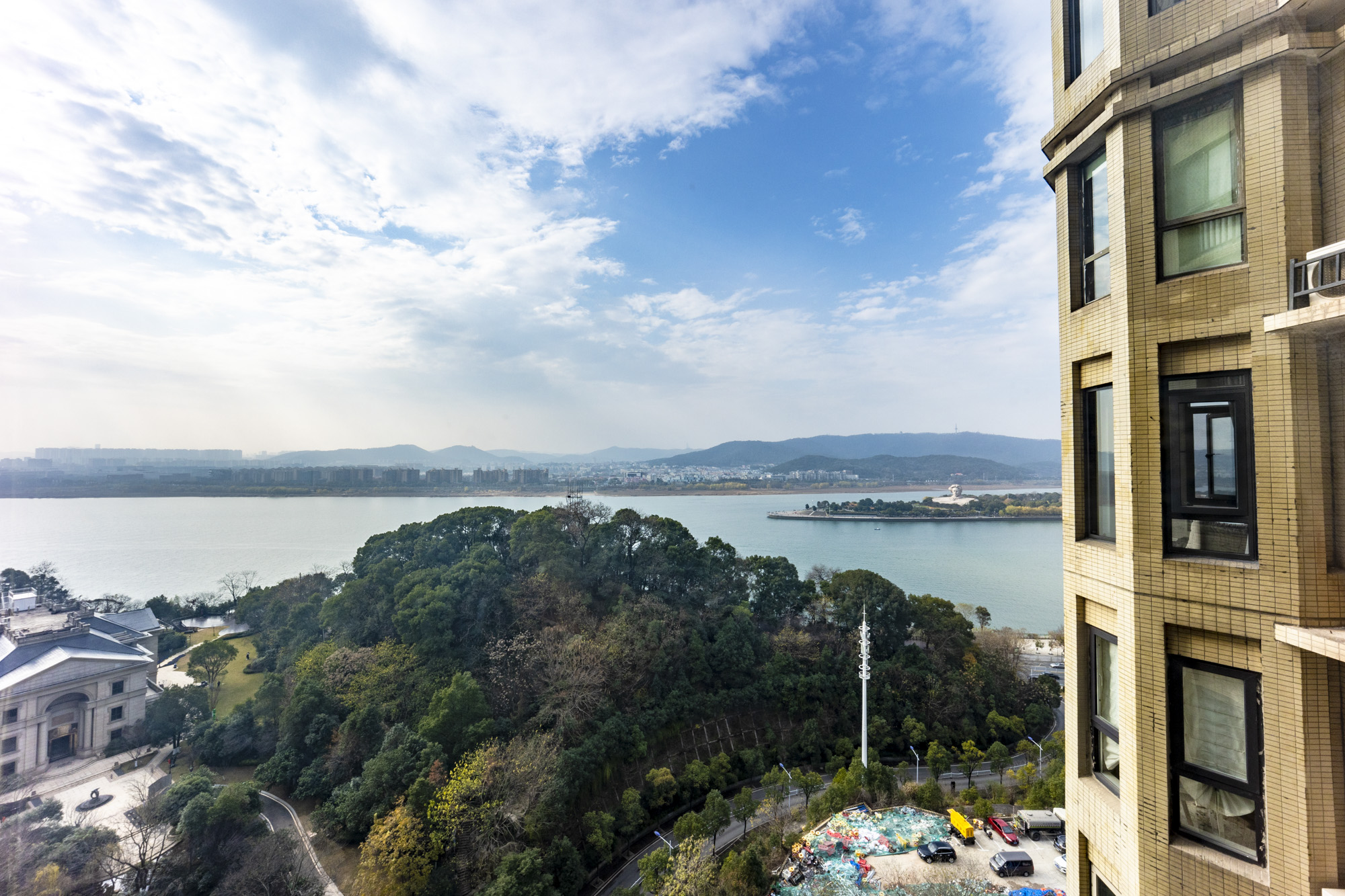 金域南外滩（望江佳园）  3室2厅2卫   205.00万其他