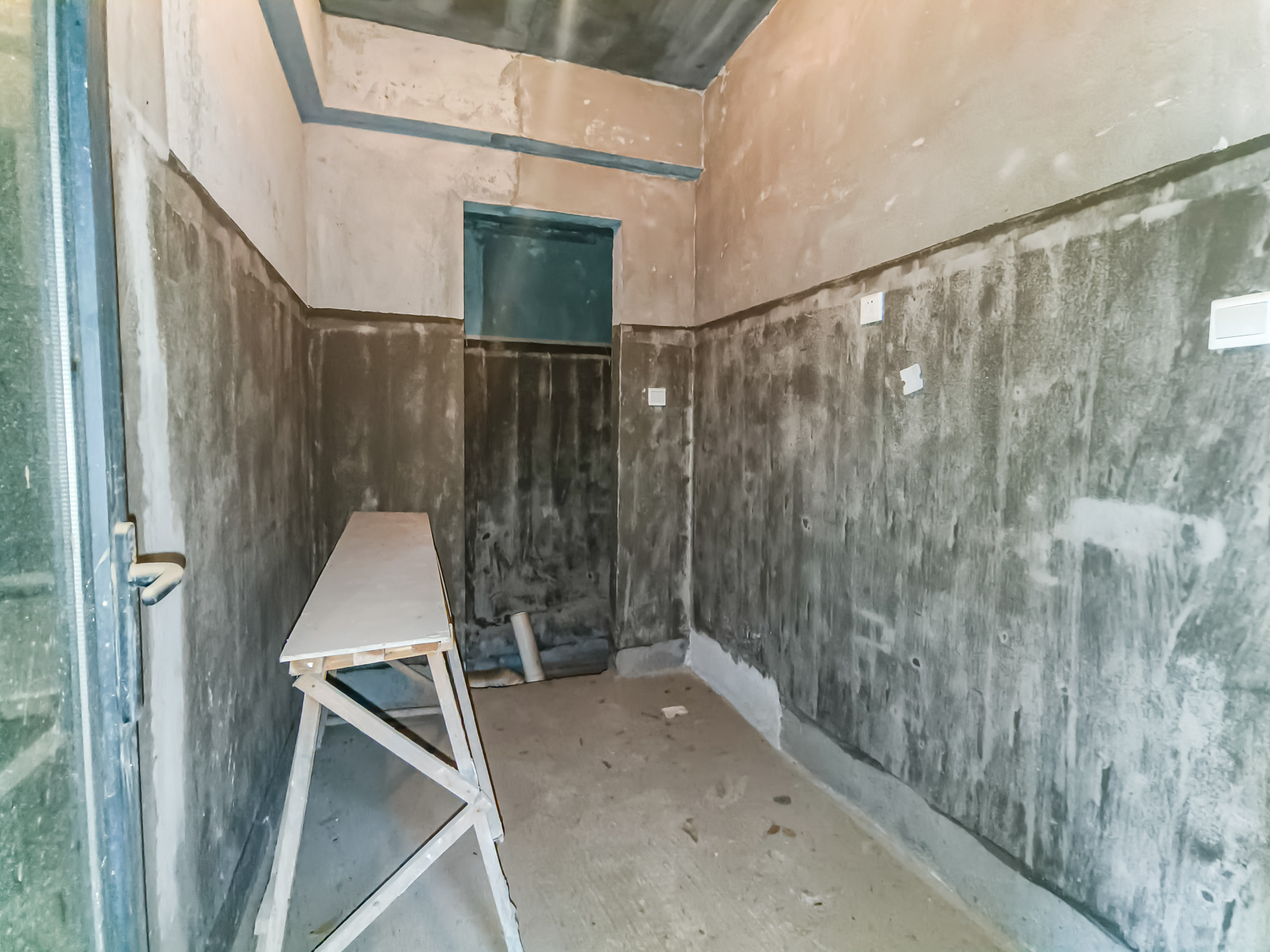 三一街区  4室2厅2卫   144.30万卧室