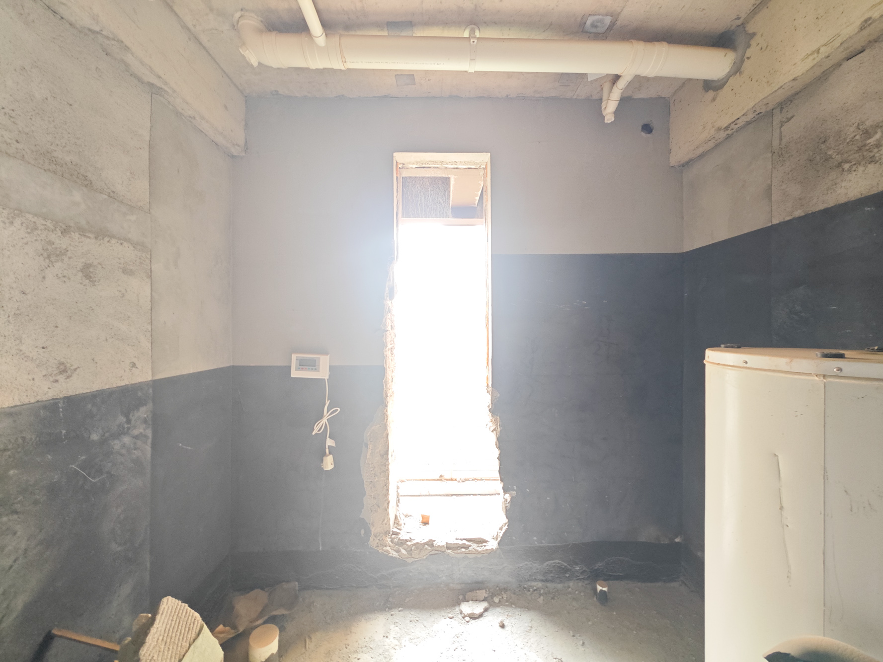 保利城（中航城国际社区、郡原美村）  5室2厅2卫    160.0万卫生间