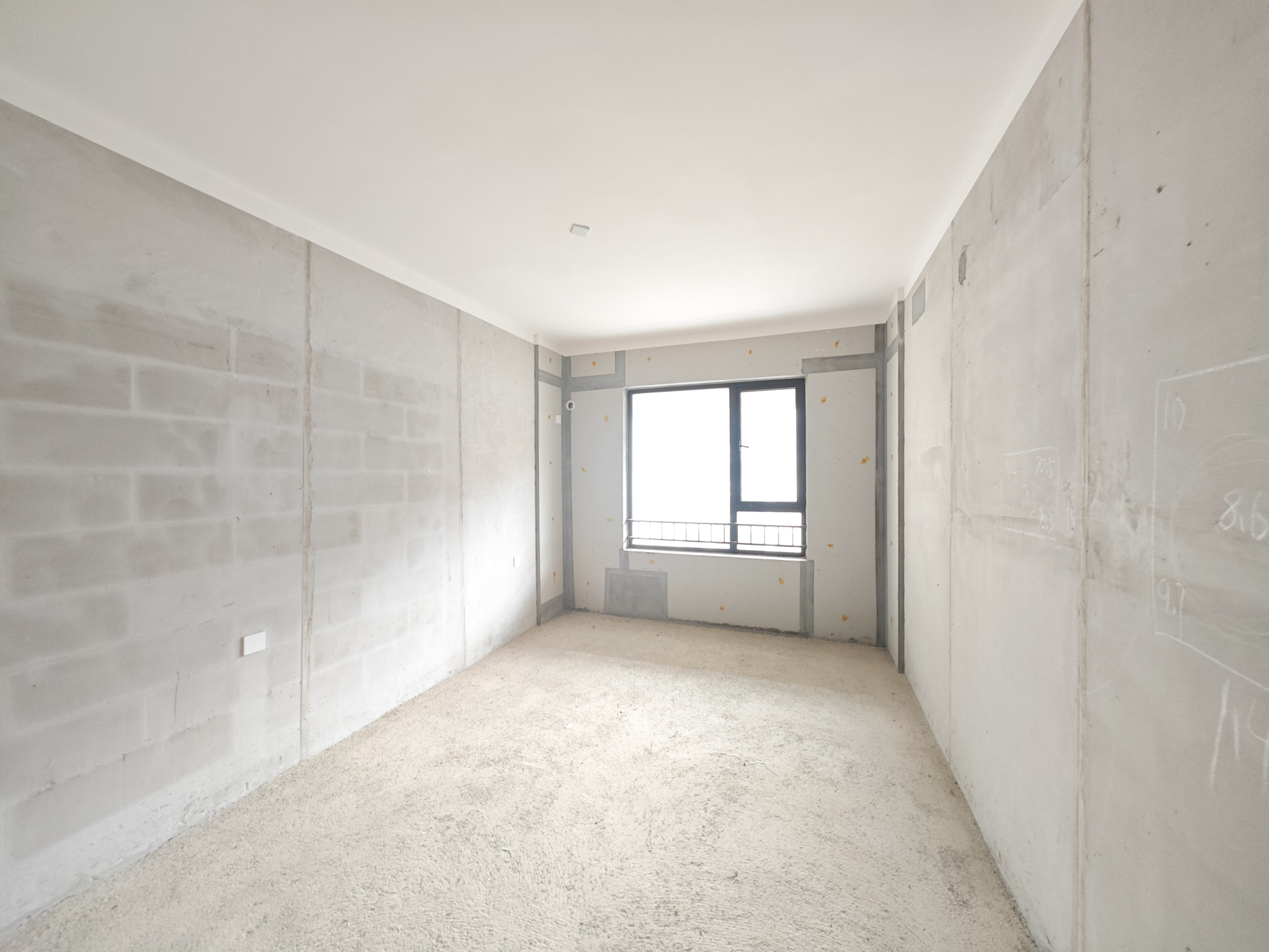 保利城（中航城国际社区、郡原美村）  5室2厅2卫    160.0万卧室