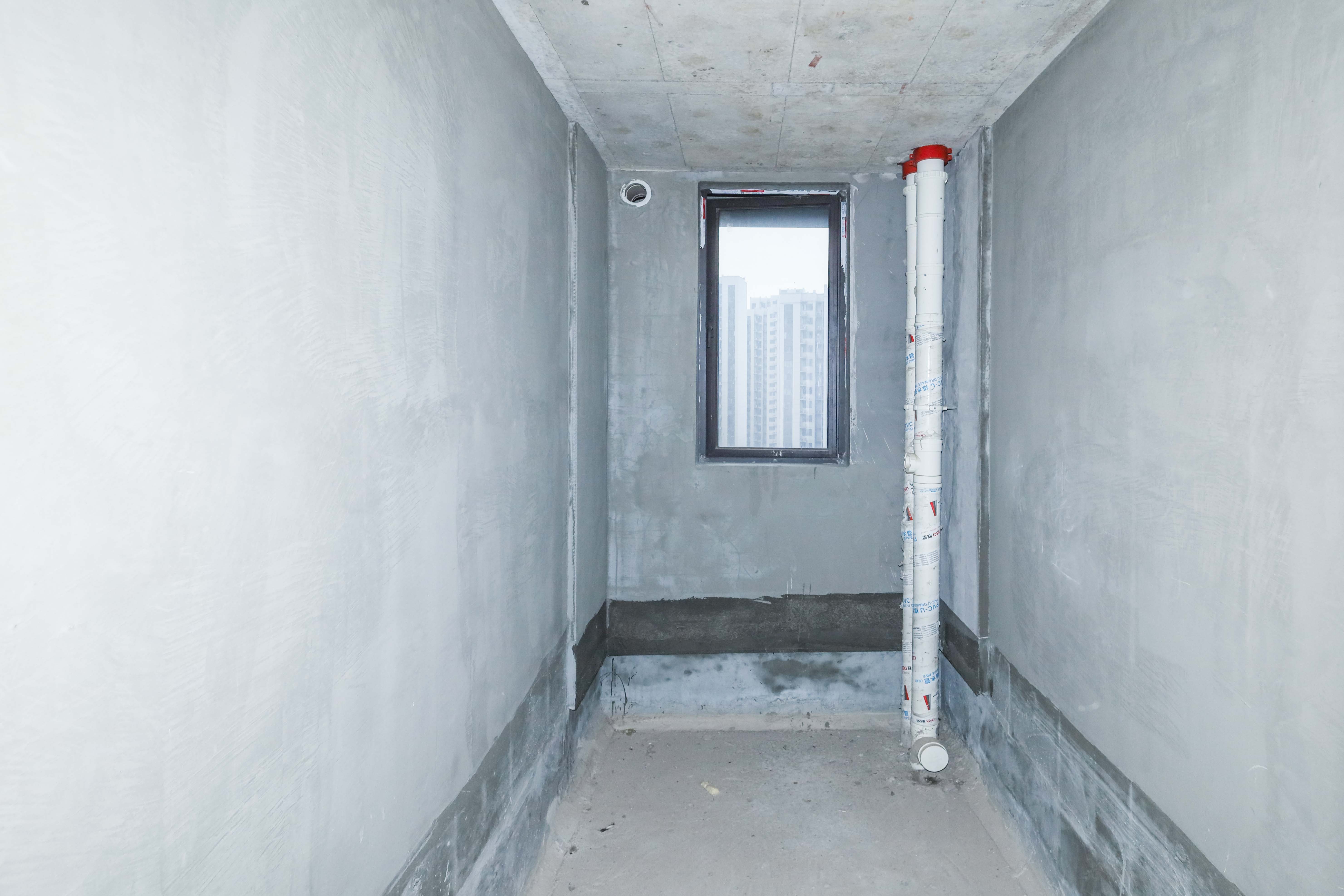 建发央著  5室2厅3卫   330.00万卫生间