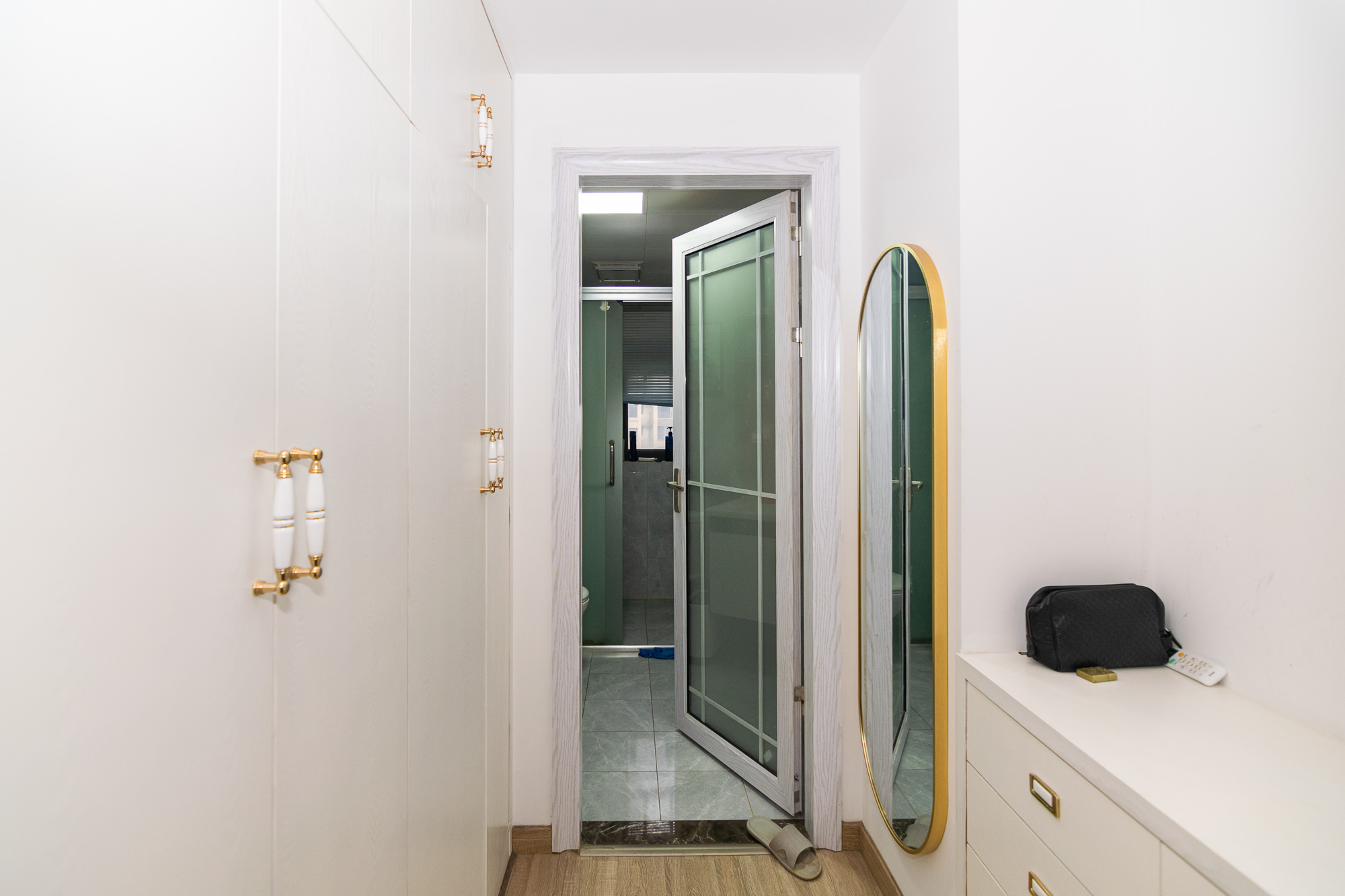 中粮鸿云 3室2厅2卫 94.0万 中粮鸿云 3室2厅2卫 94.0万其他