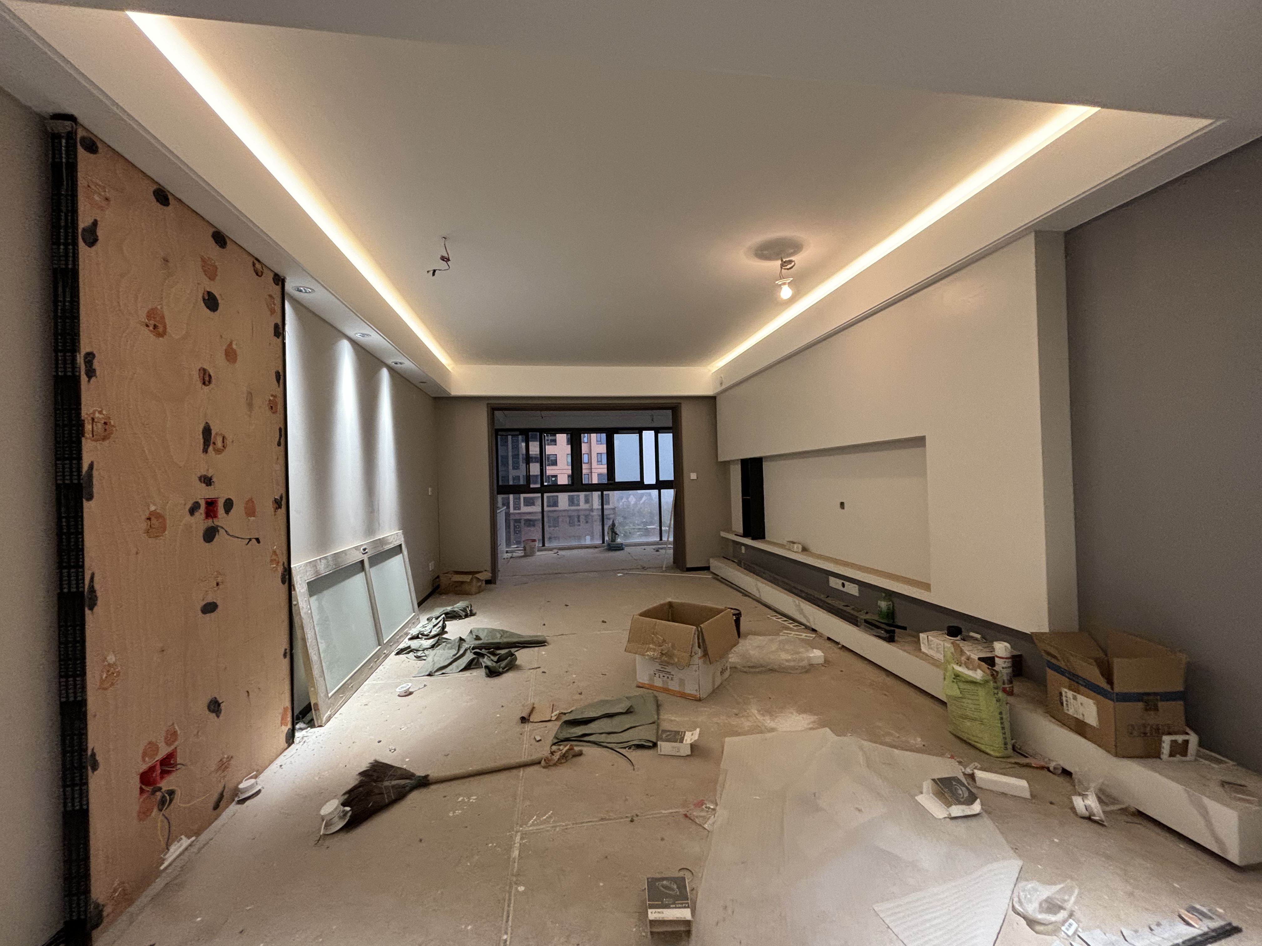 晋合湘水湾六期 4室2厅2卫 185.0万 晋合湘水湾六期 4室2厅2卫 185.0万室内图