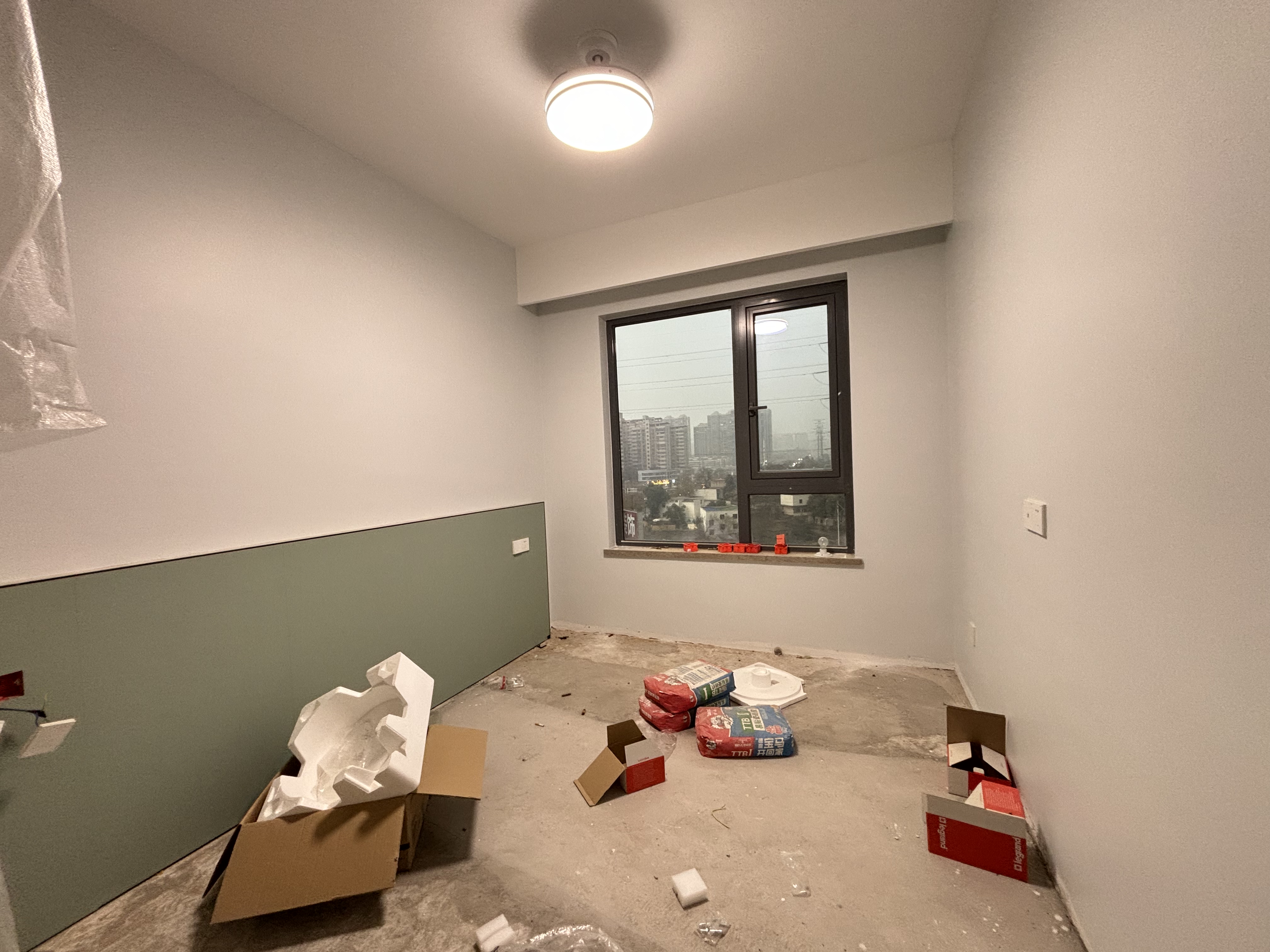 晋合湘水湾六期 4室2厅2卫 185.0万 晋合湘水湾六期 4室2厅2卫 185.0万室内图