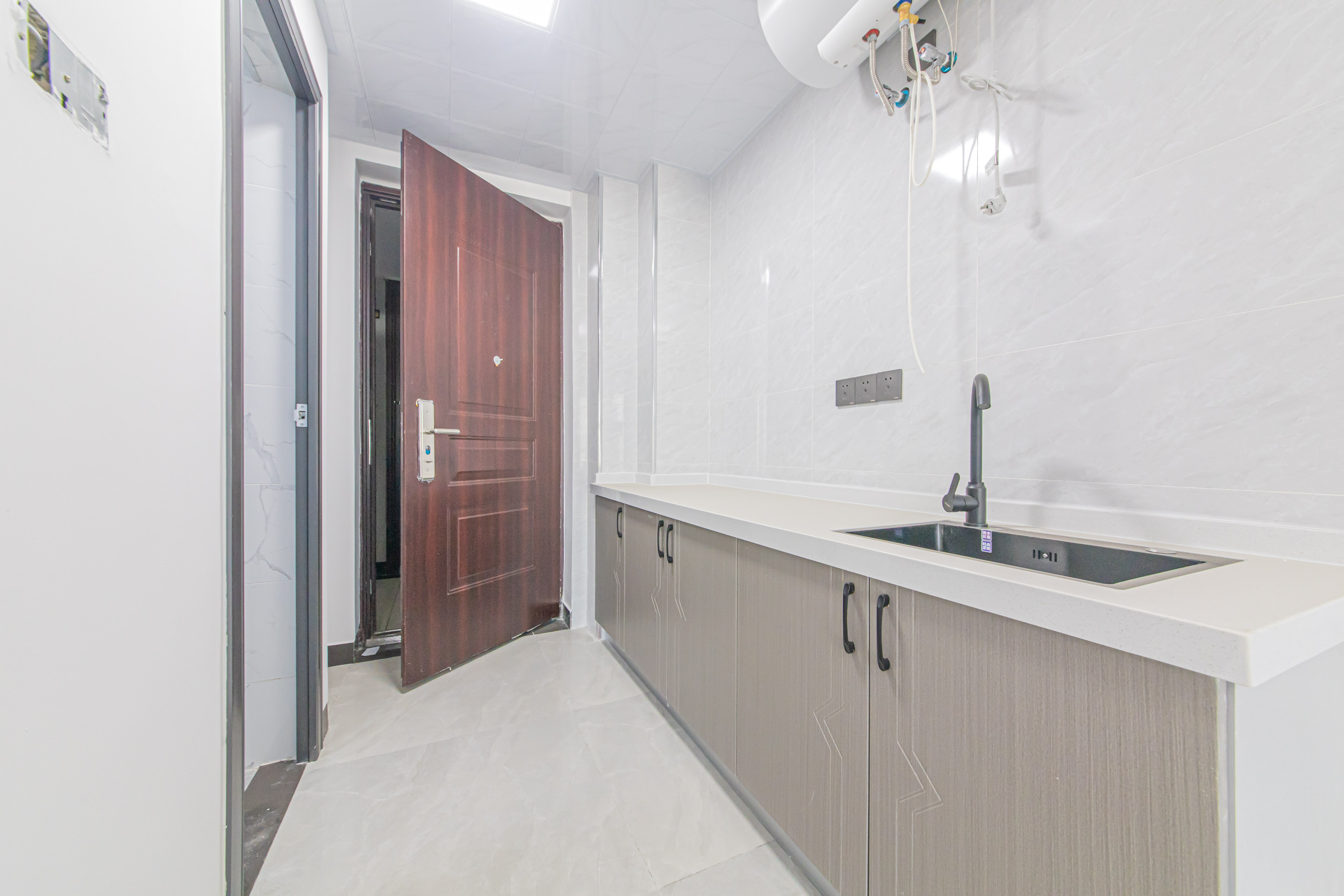 中海新城熙岸（中信新城五期）  1室1厅1卫    1000.0元/月户型图