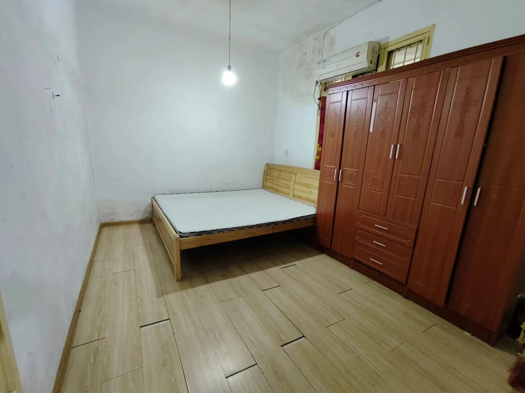 花园二村 2室2厅1卫 38.0万 花园二村 2室2厅1卫 38.0万室内图