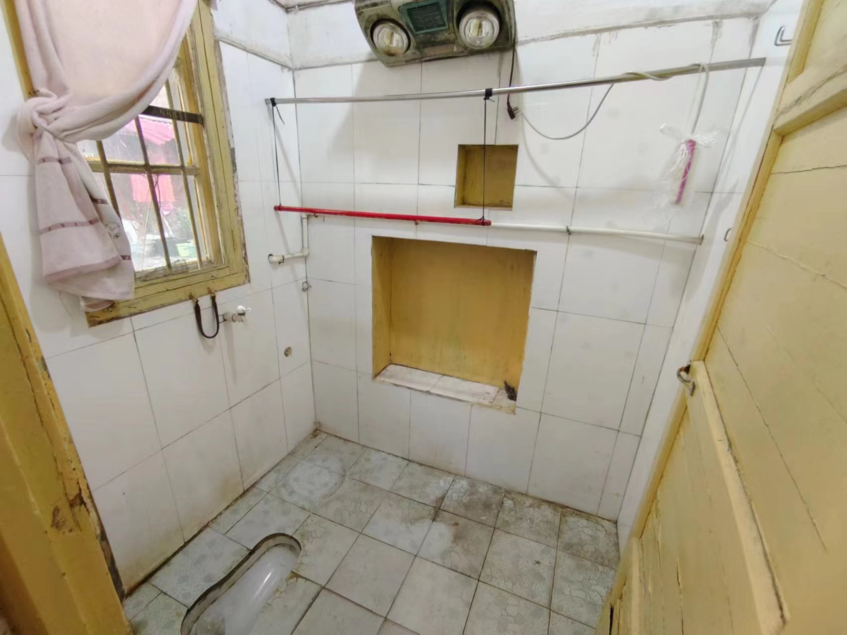 花园二村 2室2厅1卫 38.0万 花园二村 2室2厅1卫 38.0万室内图