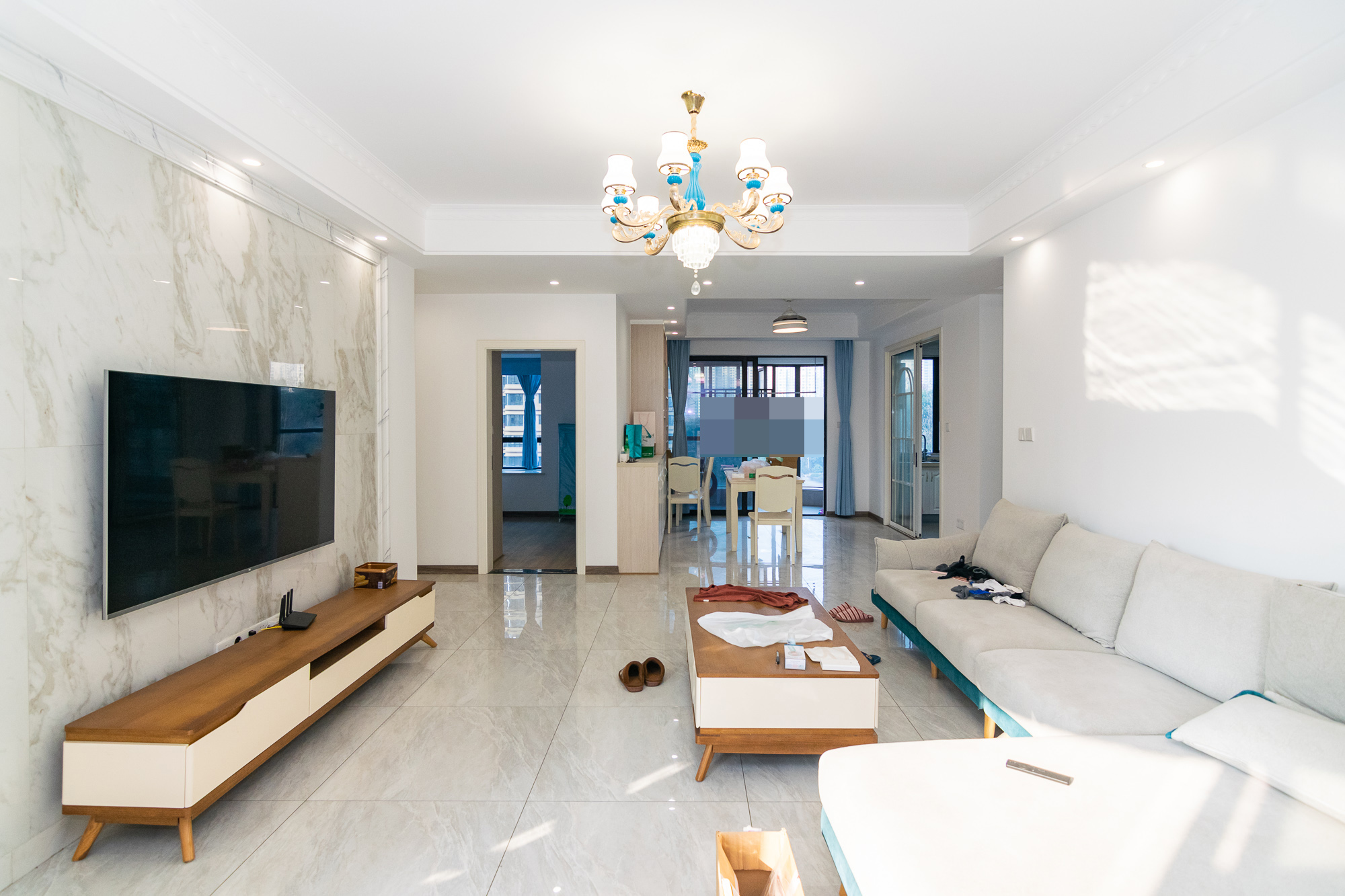 三润城(三润星城) 4室2厅2卫 149.0万 三润城(三润星城) 4室2厅2卫 149.0万客厅