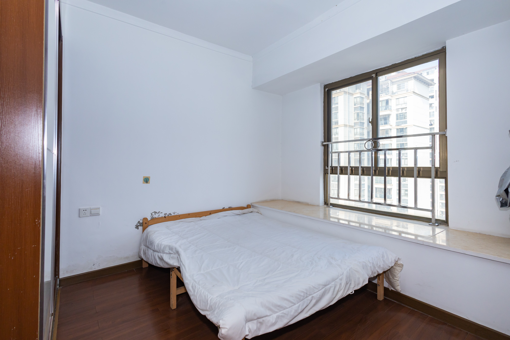 碧桂园威尼斯城 3室2厅1卫 75.8万 碧桂园威尼斯城 3室2厅1卫 75.8万卧室