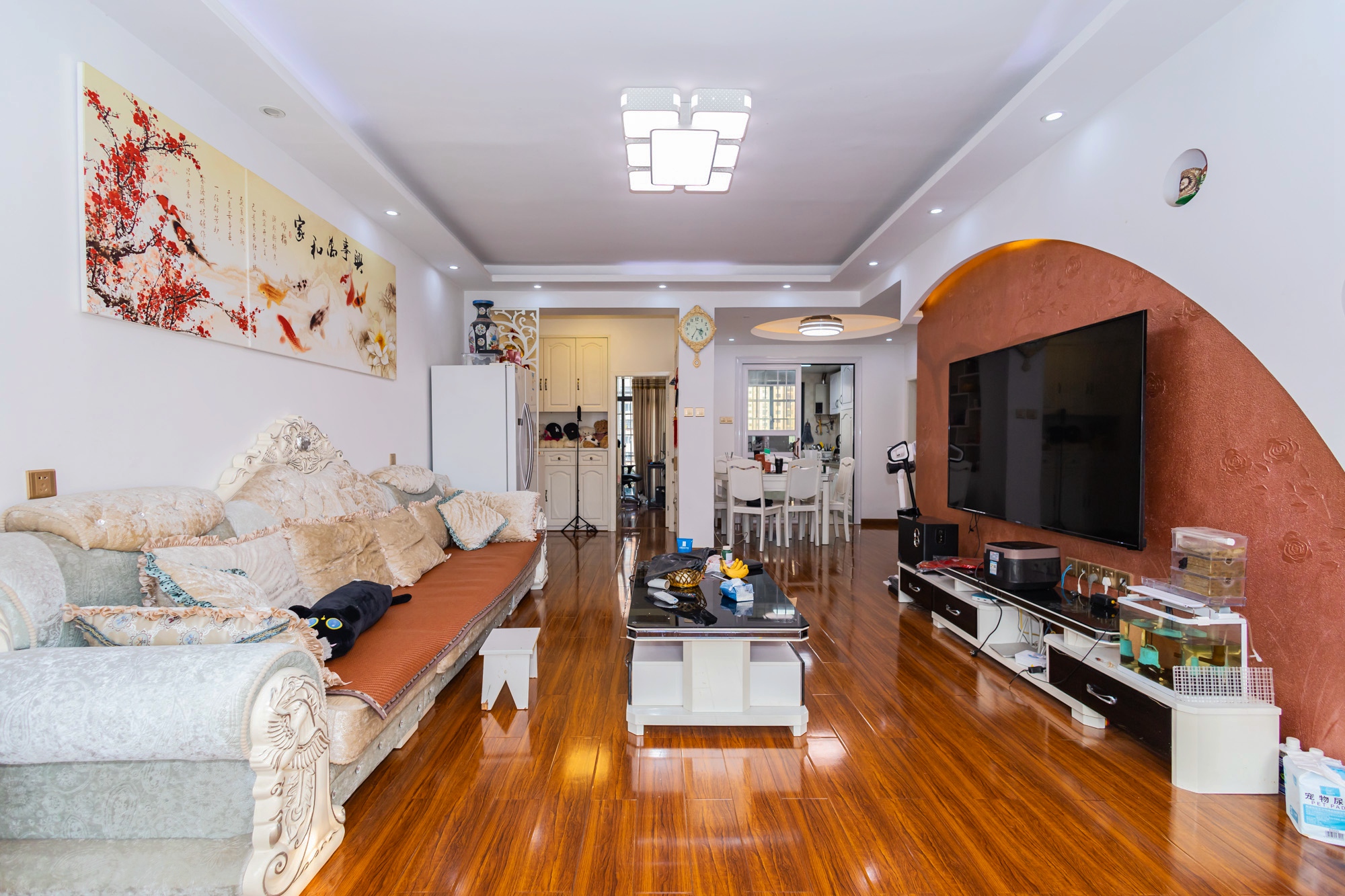 鹏基诺亚山林 3室2厅2卫 77.0万 鹏基诺亚山林 3室2厅2卫 77.0万客厅