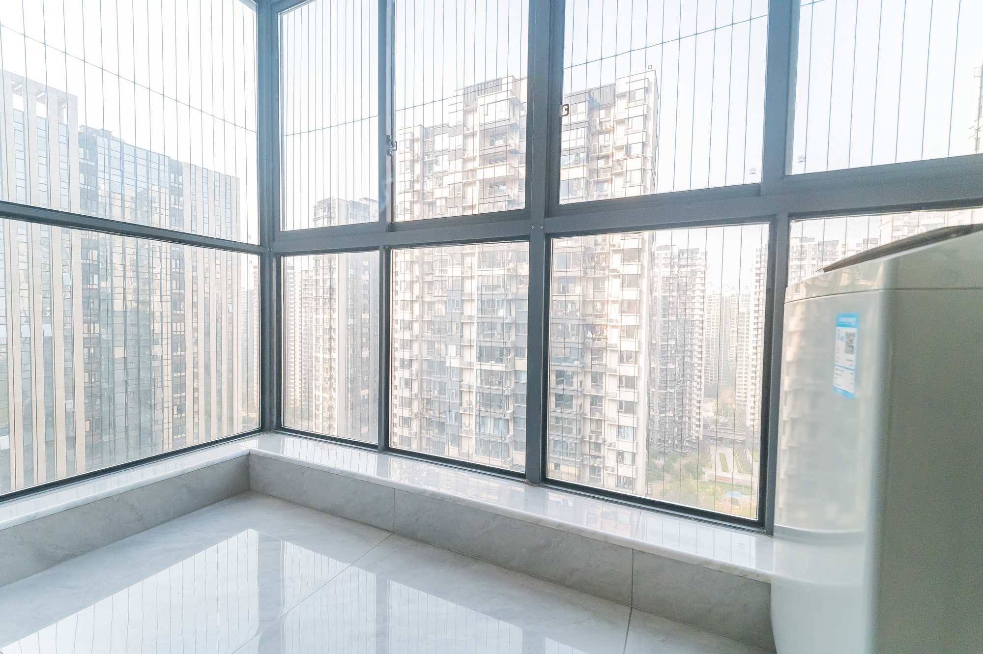 中建悦和城  4室2厅2卫    125.8万阳台