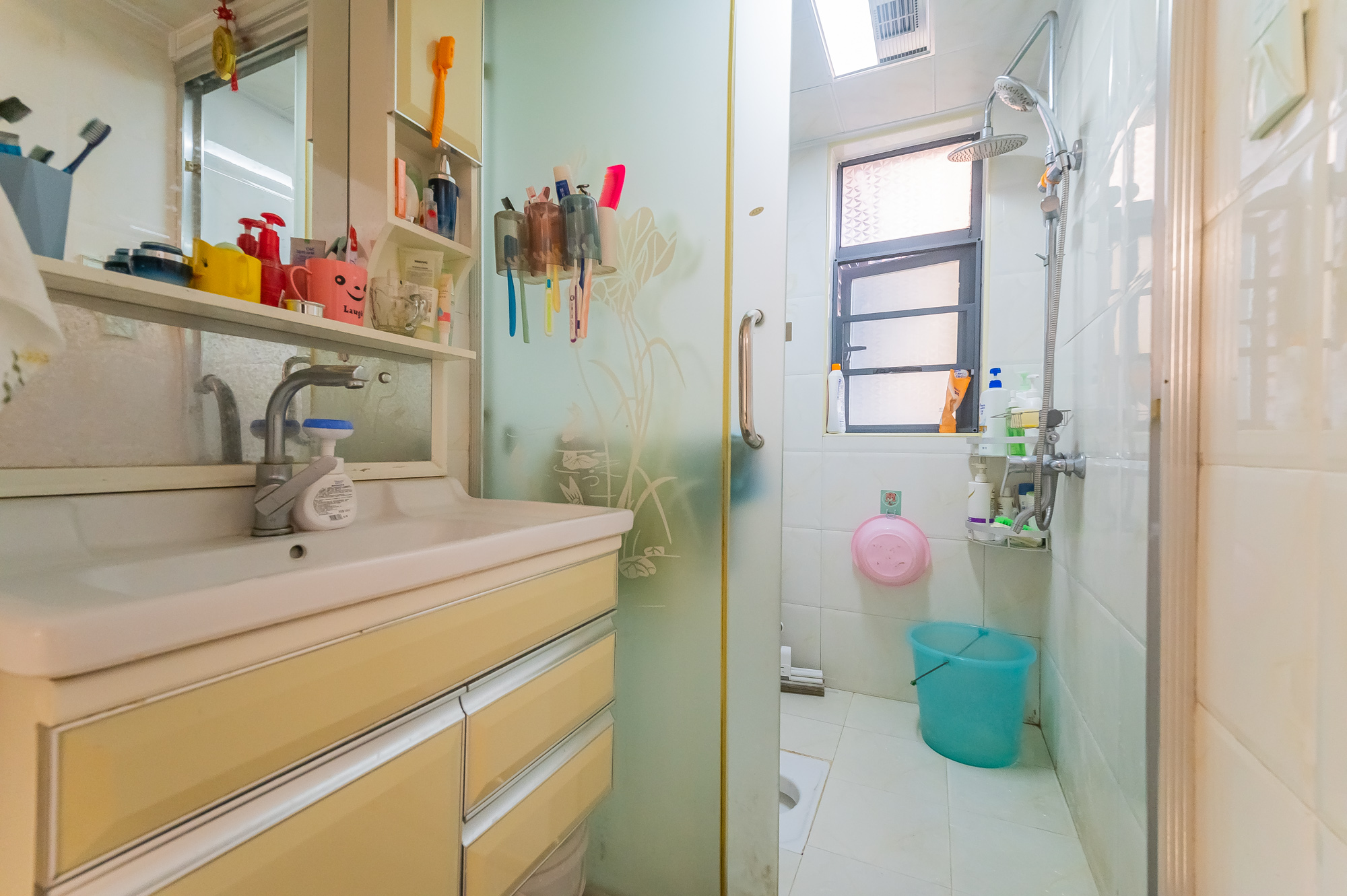 海伦春天 3室2厅2卫 88.0万 海伦春天 3室2厅2卫 88.0万卫生间