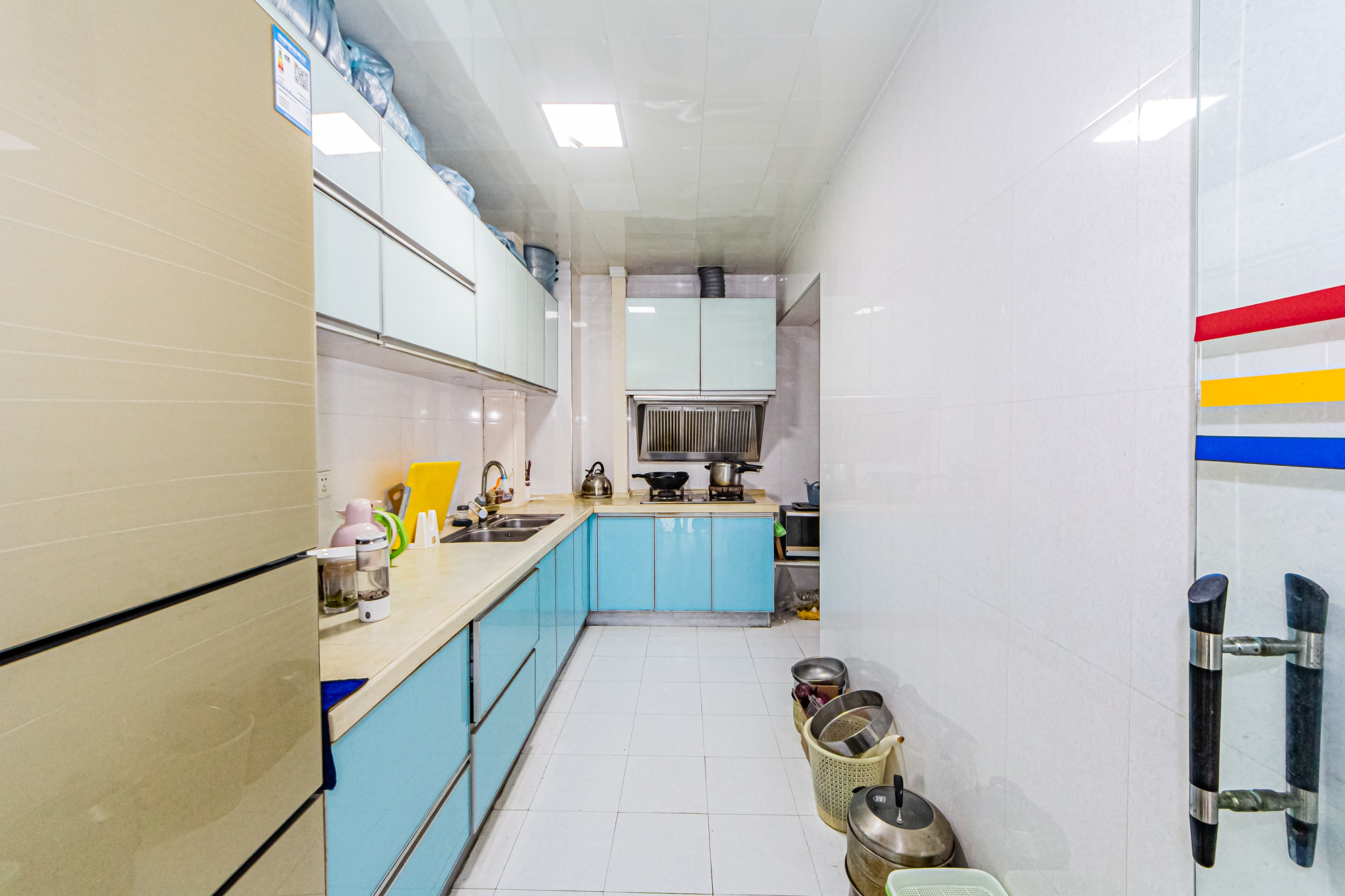 顺天黄金海岸 3室2厅2卫 95.0万 顺天黄金海岸 3室2厅2卫 95.0万厨房