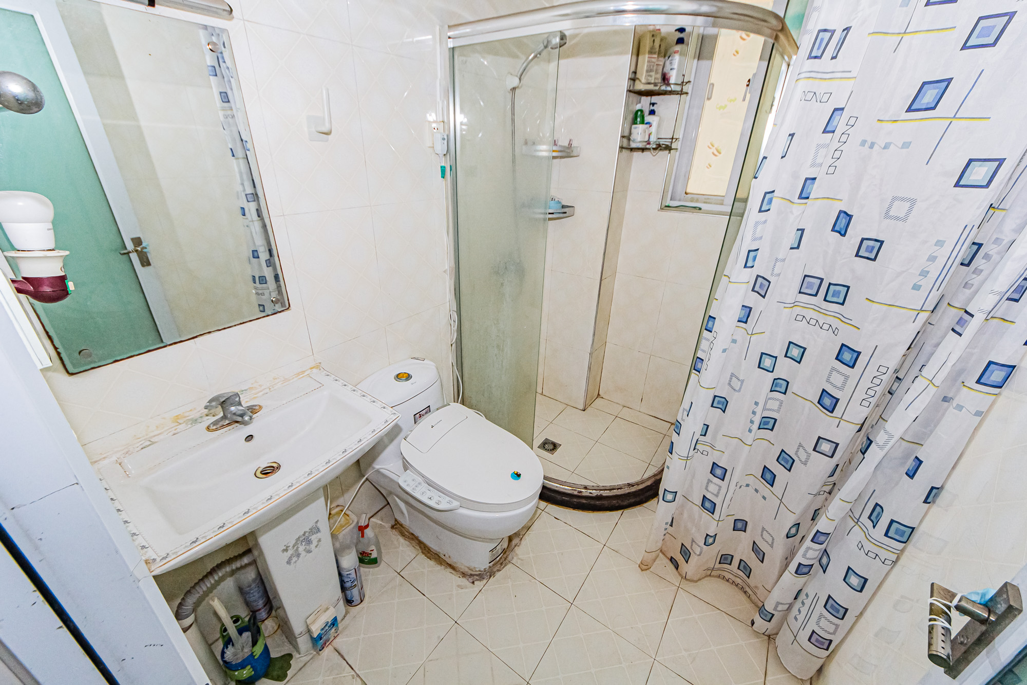 顺天黄金海岸 3室2厅2卫 95.0万 顺天黄金海岸 3室2厅2卫 95.0万卫生间