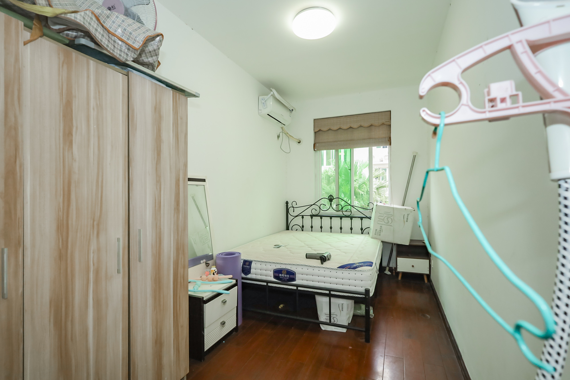 咸嘉新村嘉旺苑  3室2厅1卫    78.0万卧室