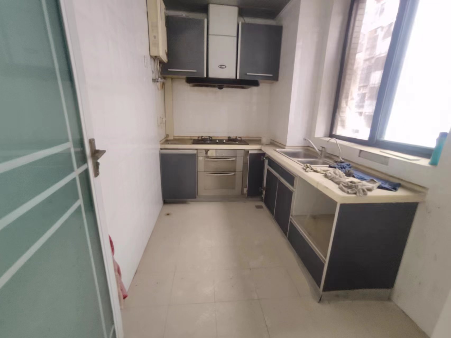 紫苑江岸 4室2厅2卫 63.8万 紫苑江岸 4室2厅2卫 63.8万室内图