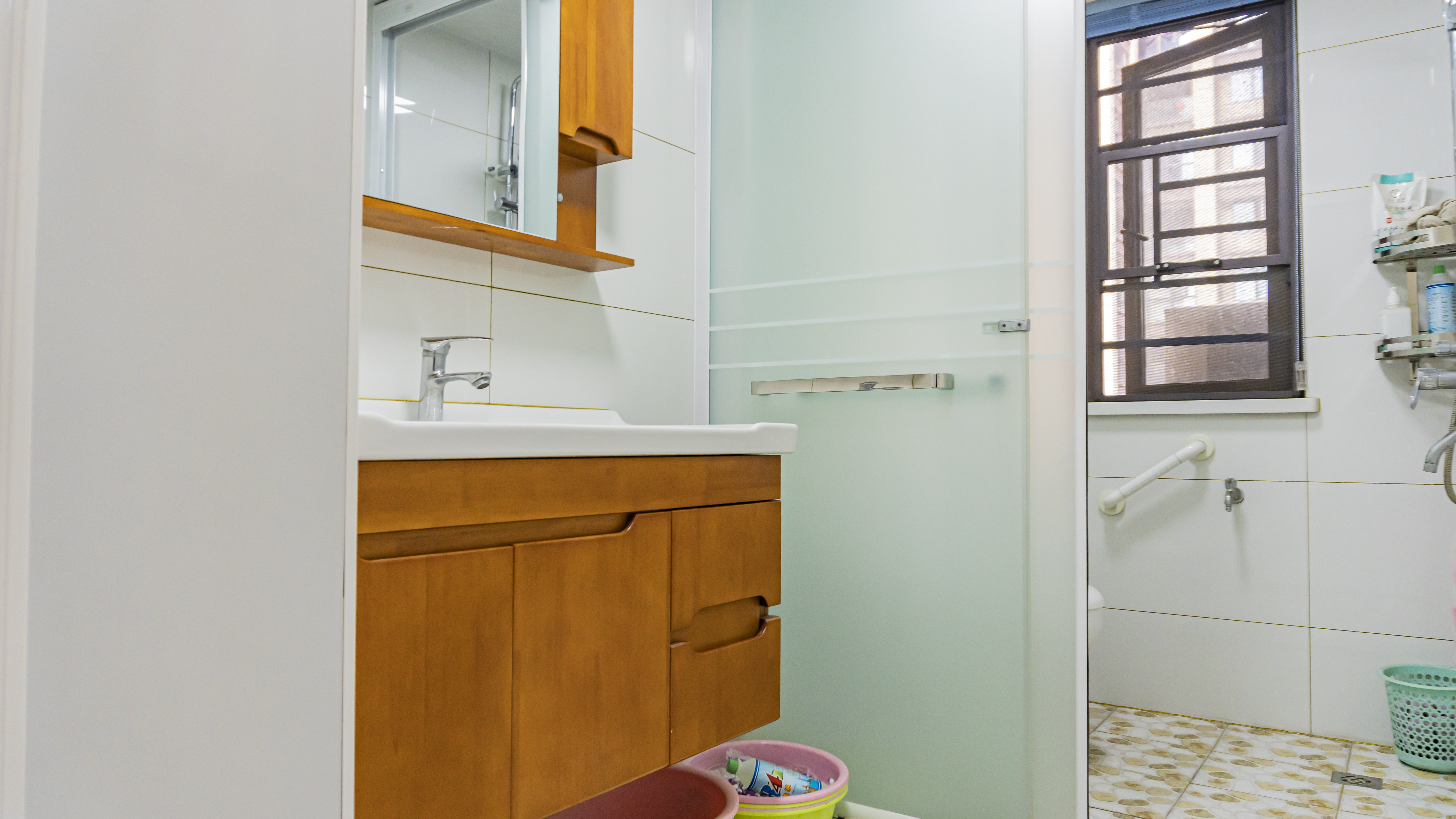 德大揽胜 4室2厅2卫 69.8万 德大揽胜 4室2厅2卫 69.8万其他