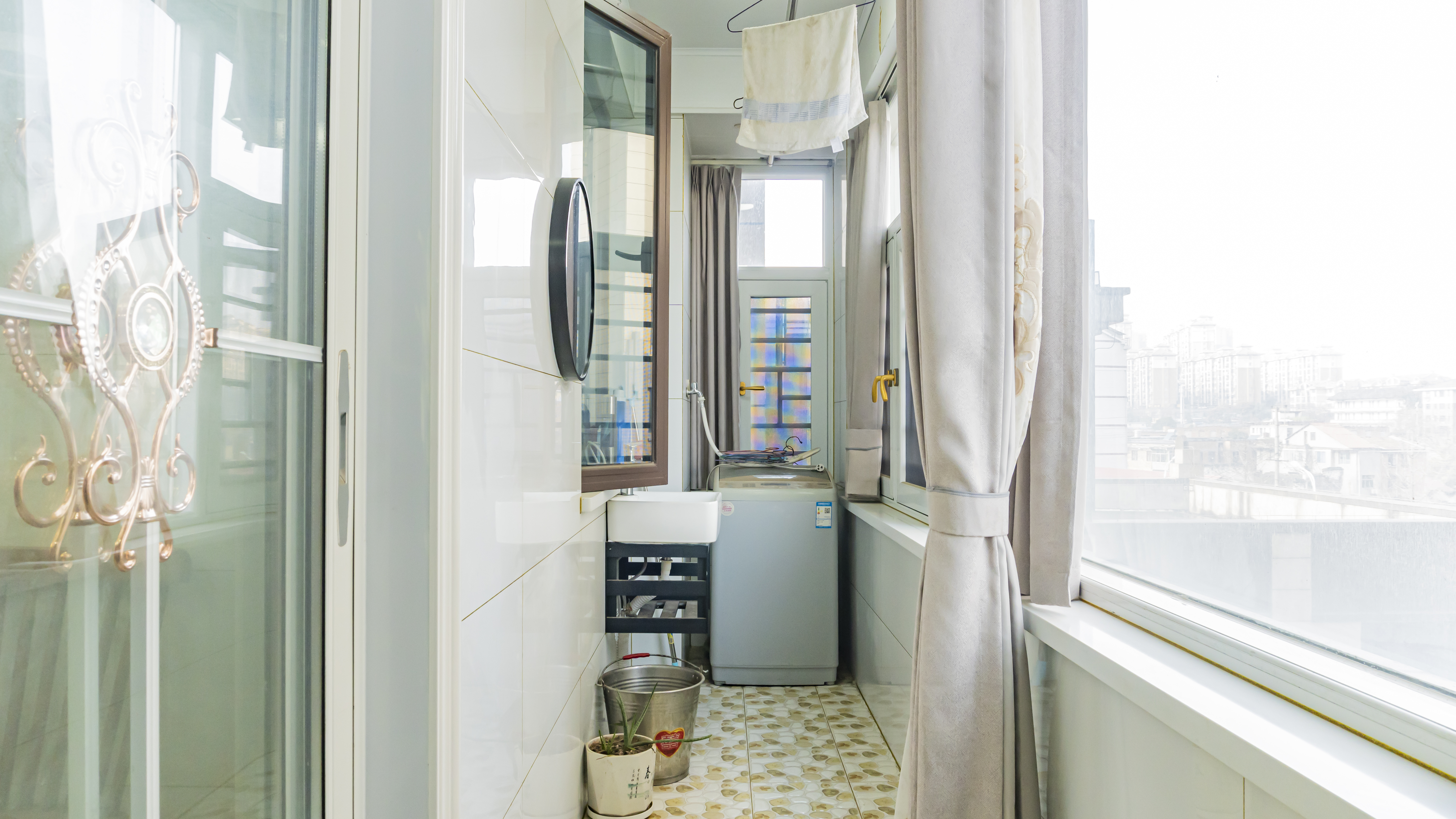 德大揽胜 4室2厅2卫 69.8万 德大揽胜 4室2厅2卫 69.8万其他