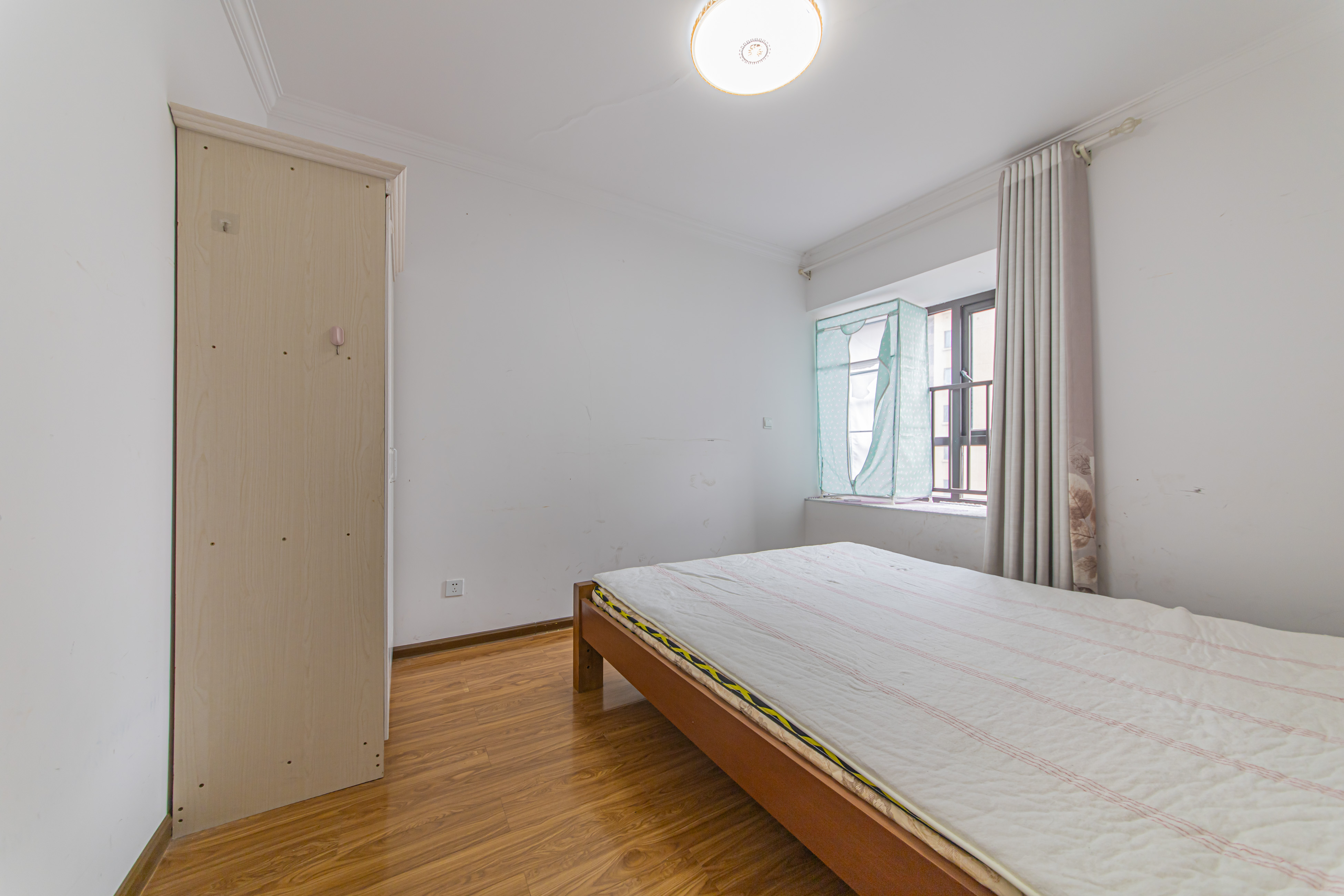 北辰中央公园C区  3室2厅1卫    72.0万 北辰中央公园C区  3室2厅1卫    72.0万卧室