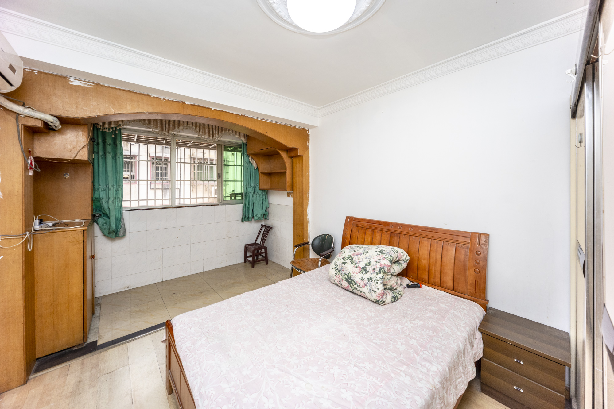 南建公寓  2室1厅1卫    52.0万 南建公寓  2室1厅1卫    52.0万卧室