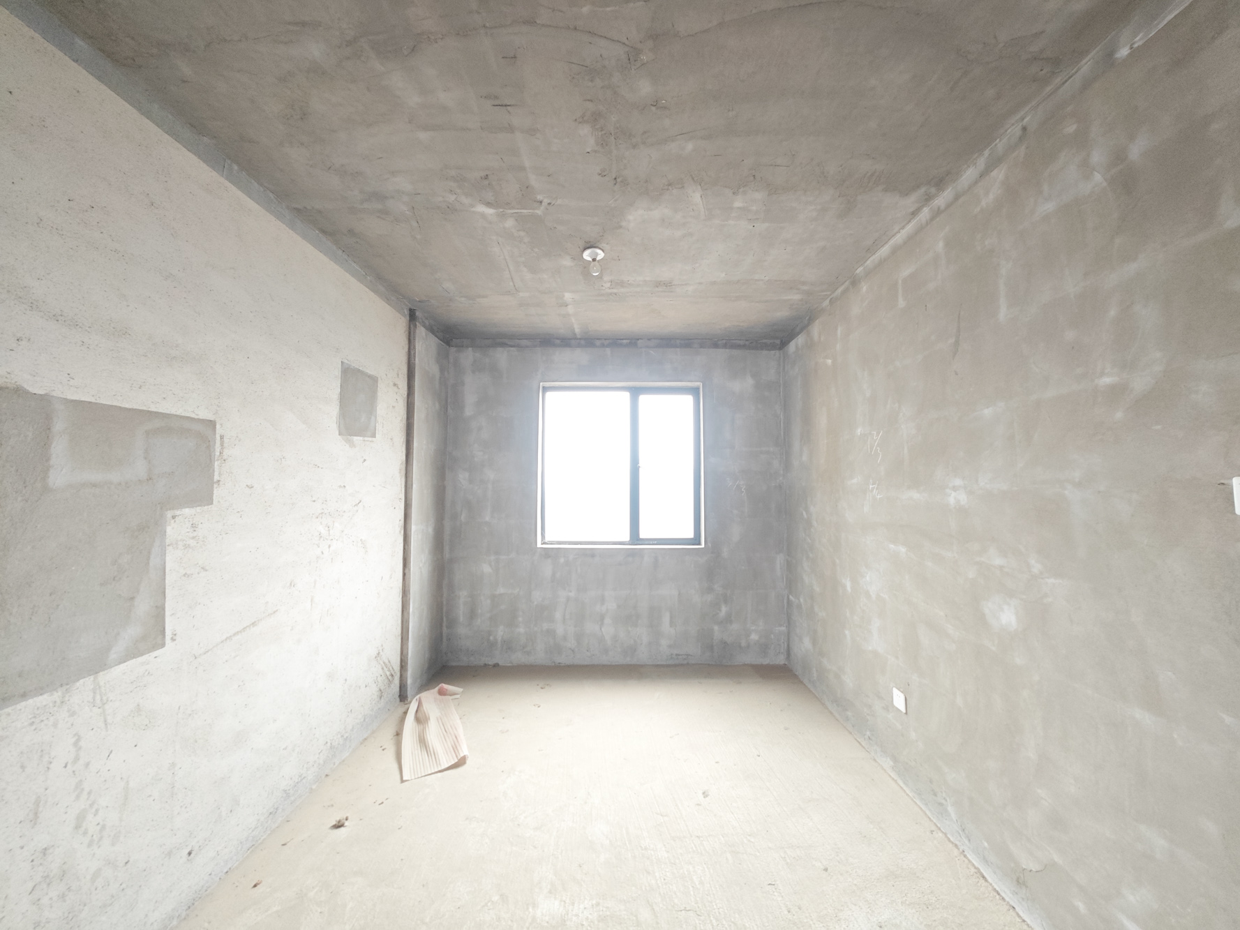 中建嘉和城  4室2厅2卫   118.00万卧室