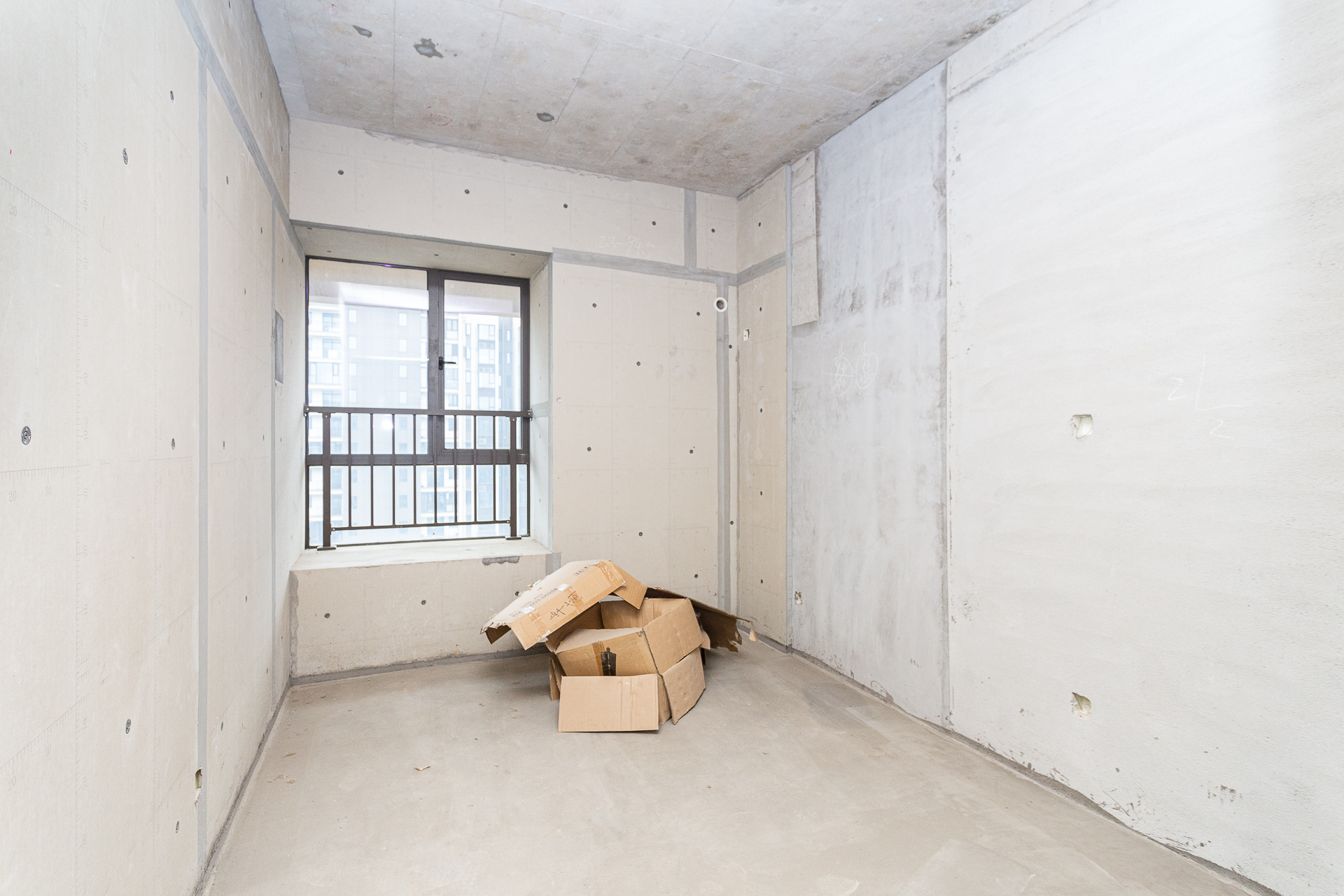 润和湘江天地AB区  4室2厅2卫    207.5万 润和湘江天地AB区  4室2厅2卫    207.5万卧室