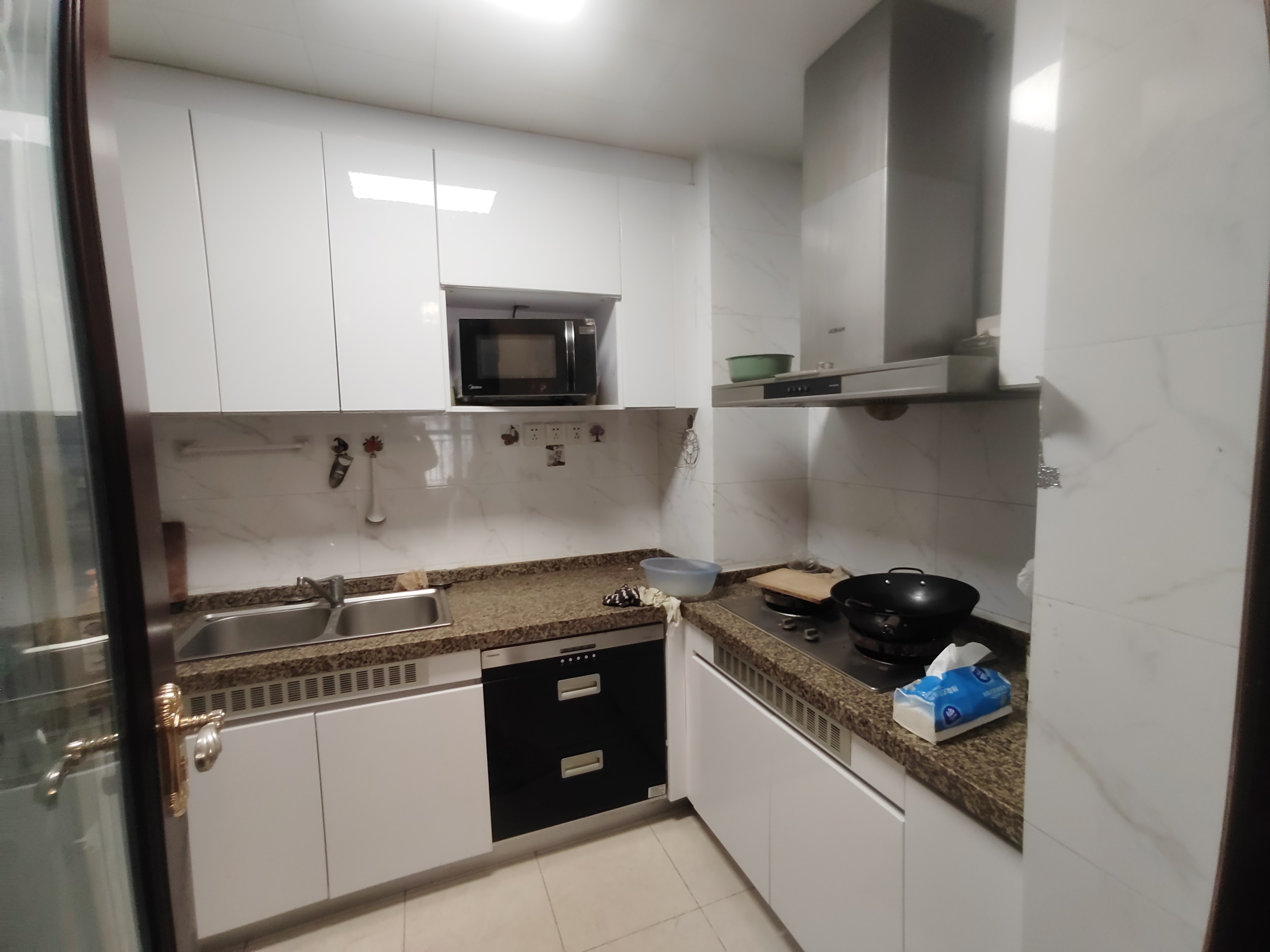 恒大华府 3室2厅2卫 77.7万 恒大华府 3室2厅2卫 77.7万室内图