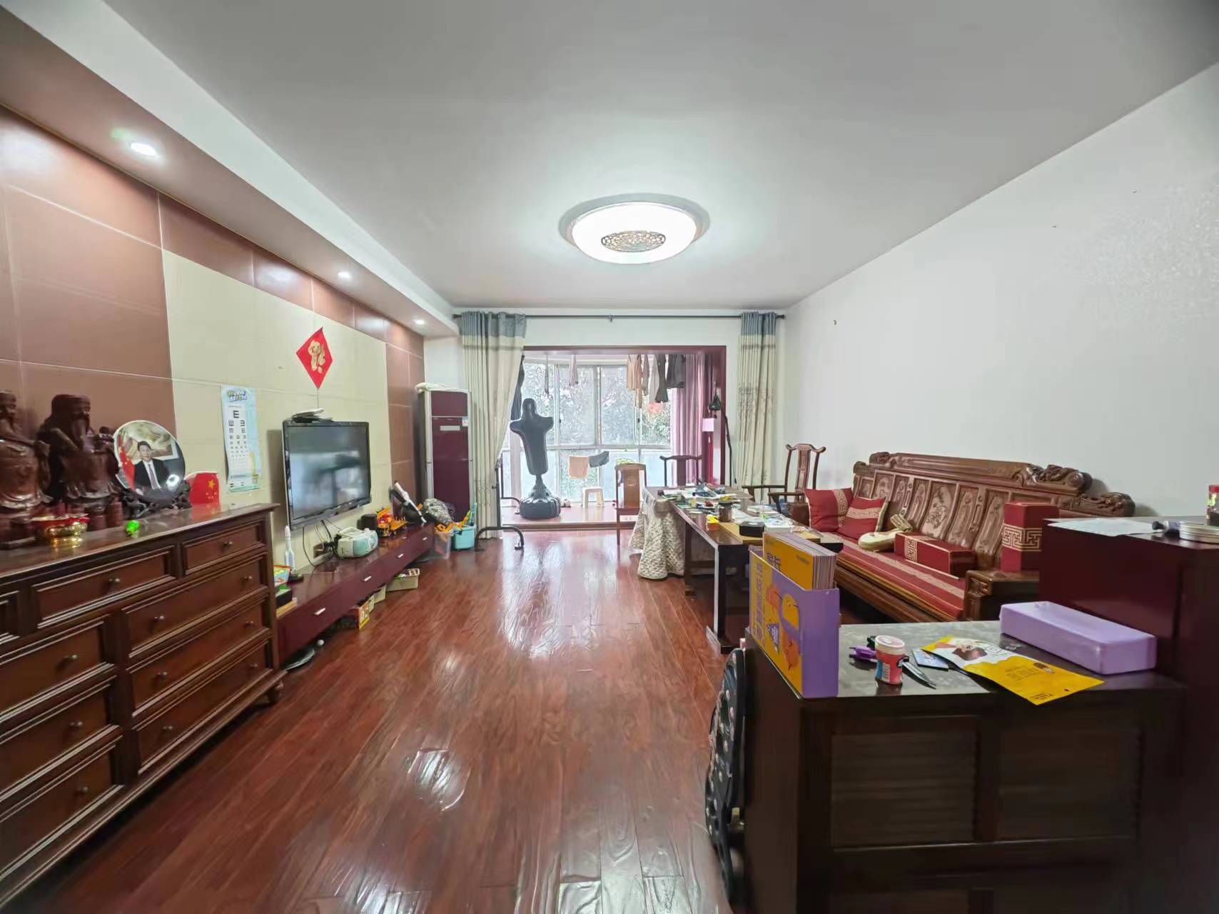 湘银二期世纪花园 4室2厅2卫 78.0万 湘银二期世纪花园 4室2厅2卫 78.0万室内图