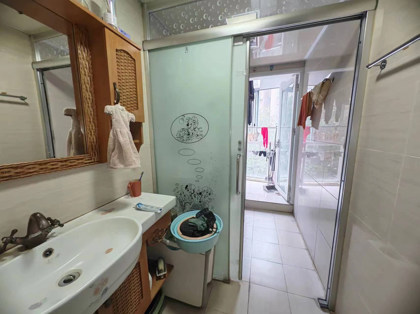 湘银二期世纪花园 4室2厅2卫 78.0万 湘银二期世纪花园 4室2厅2卫 78.0万室内图