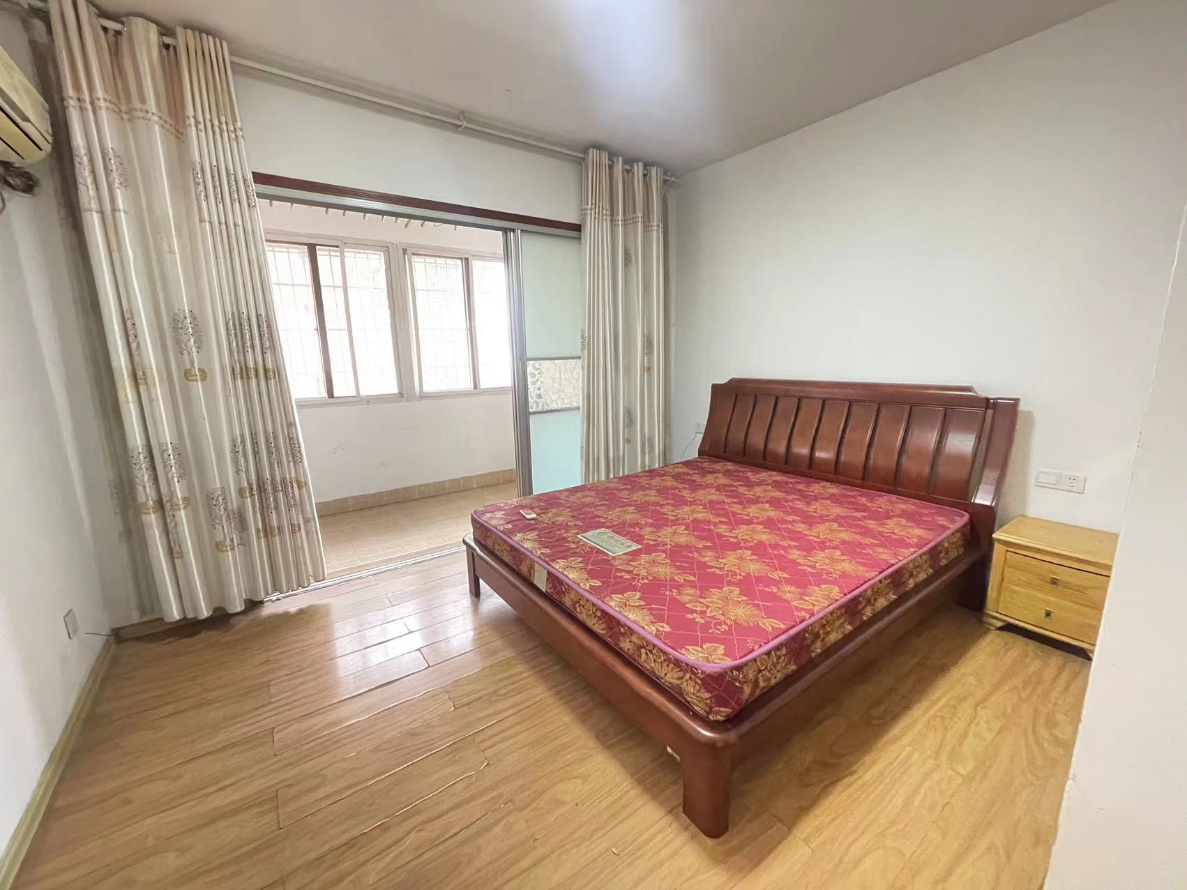 碧野华庭 3室2厅2卫 43.8万 碧野华庭 3室2厅2卫 43.8万室内图