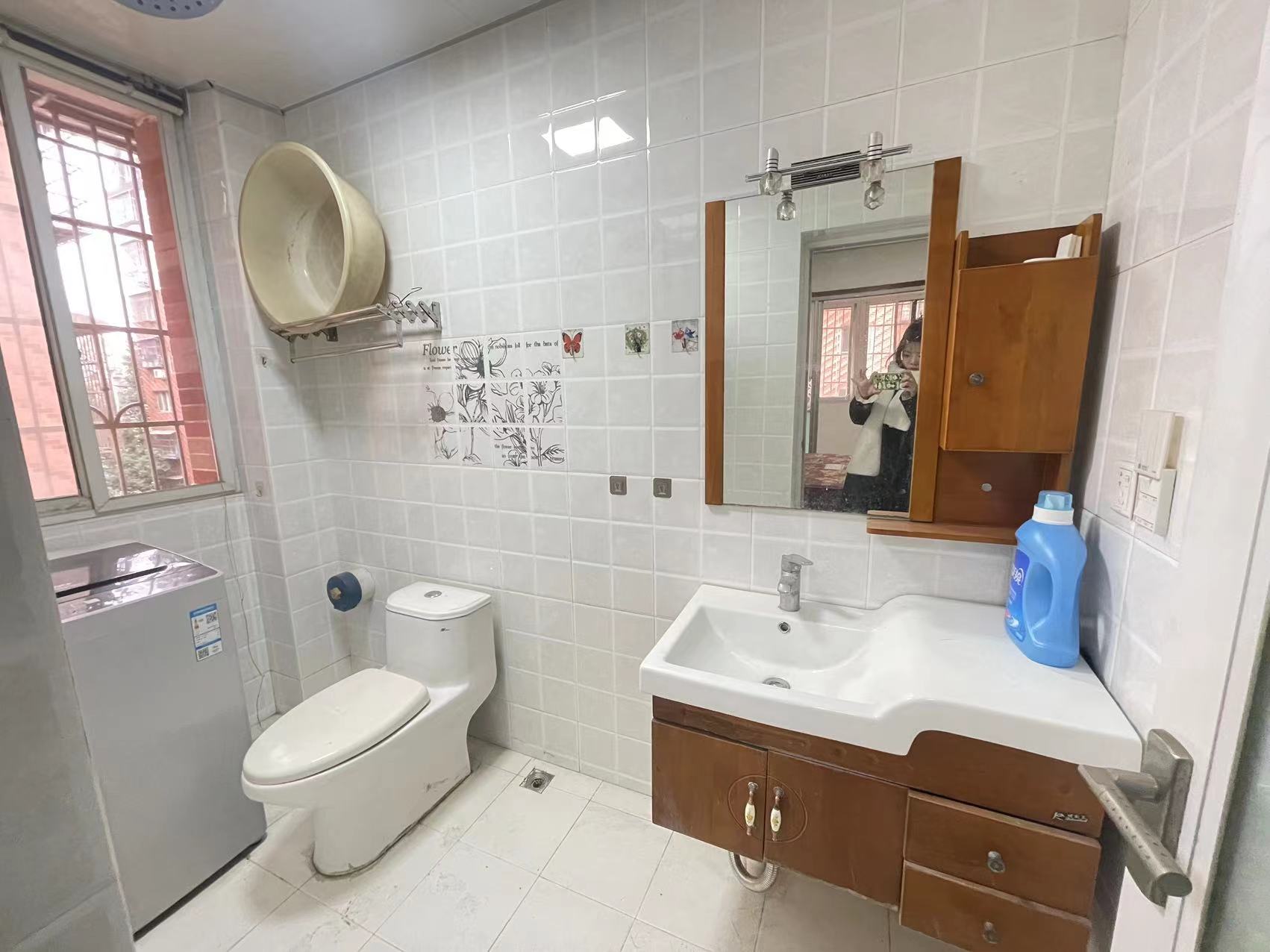 碧野华庭 3室2厅2卫 43.8万 碧野华庭 3室2厅2卫 43.8万室内图