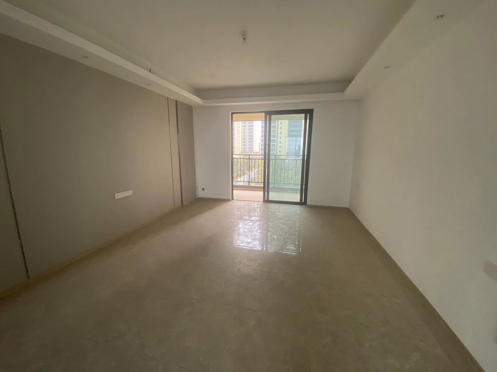 金茂如茂苑 4室2厅2卫 95.0万 金茂如茂苑 4室2厅2卫 95.0万室内图