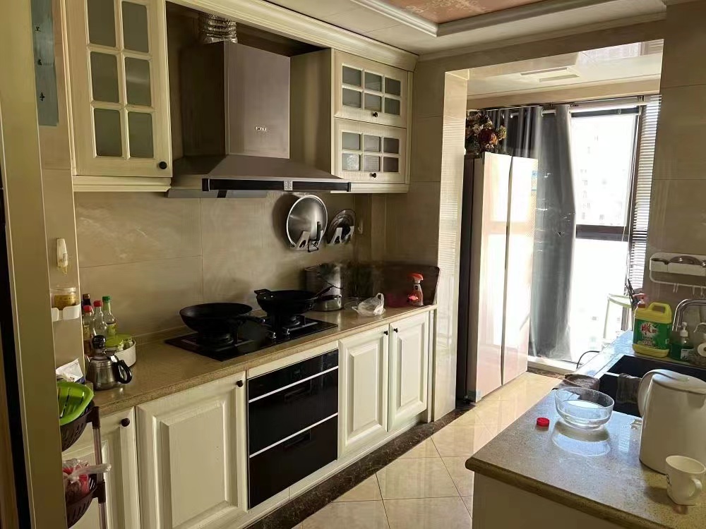 佳兆业金域天下二期 4室2厅2卫 110.0万 佳兆业金域天下二期 4室2厅2卫 110.0万室内图