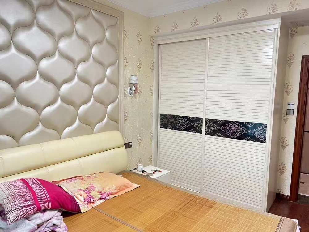 佳兆业金域天下二期 4室2厅2卫 110.0万 佳兆业金域天下二期 4室2厅2卫 110.0万室内图